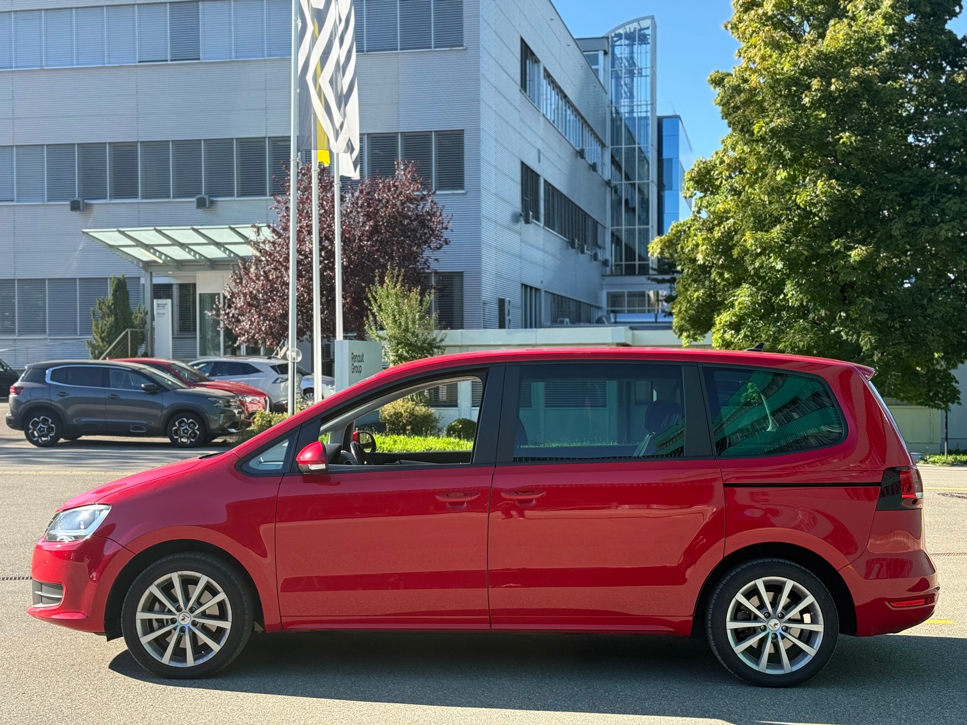 VW Sharan 2.0 TDI BMT Start DSG-image-1