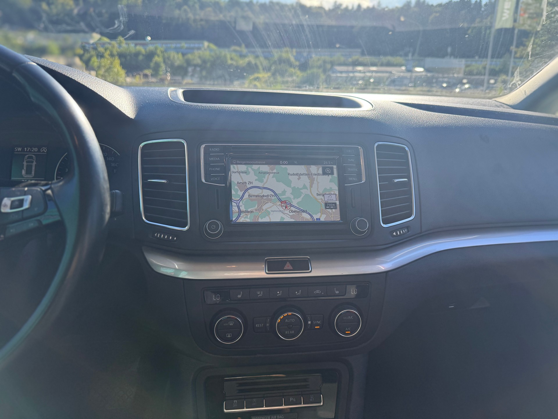 VW Sharan 2.0 TDI BMT Start DSG-image-12