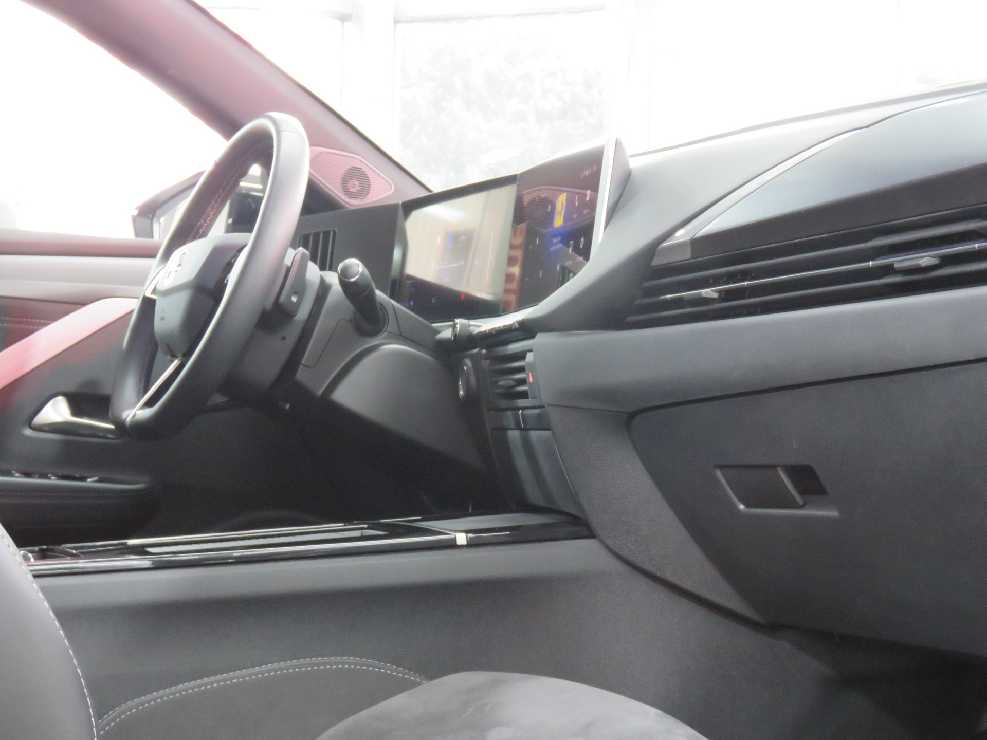 OPEL Astra Sports Tourer 1.6 PHEV Turbo GSe (Automat)-image-10