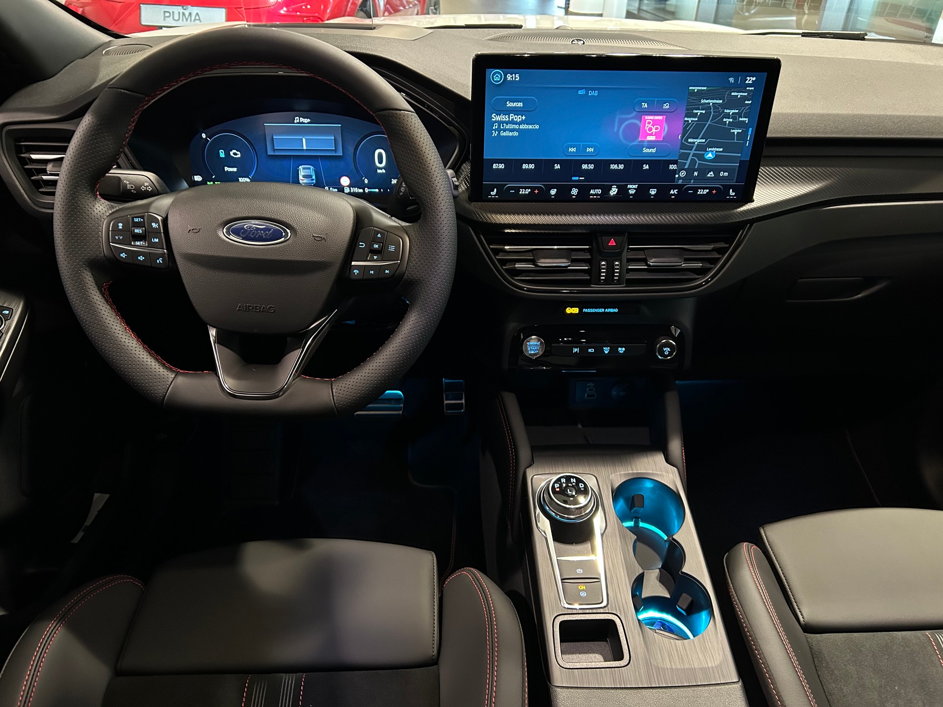 FORD Kuga 2.5 PHEV ST-Line X FWD-image-8