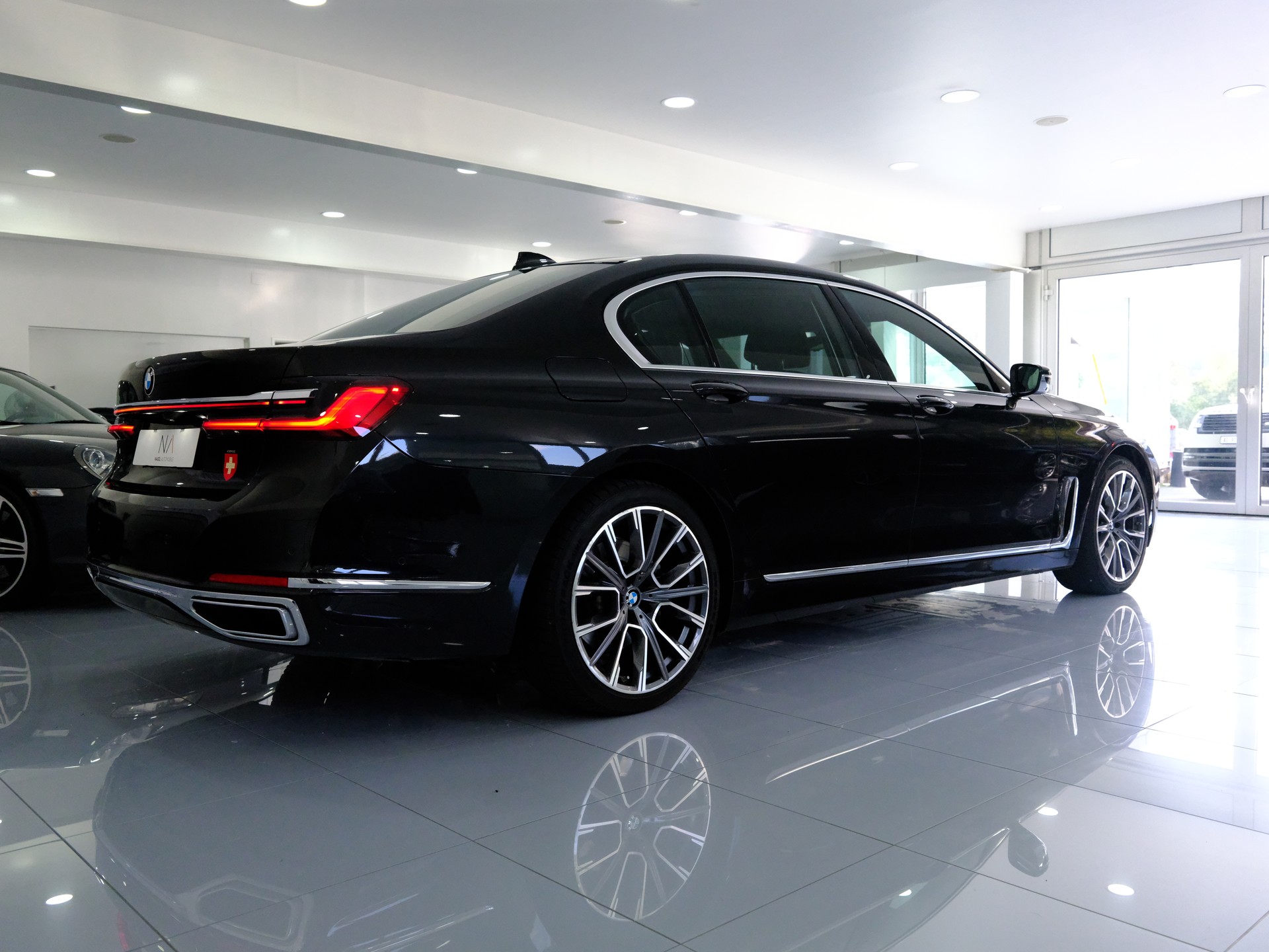 BMW 730Ld xDrive Steptronic-image-6