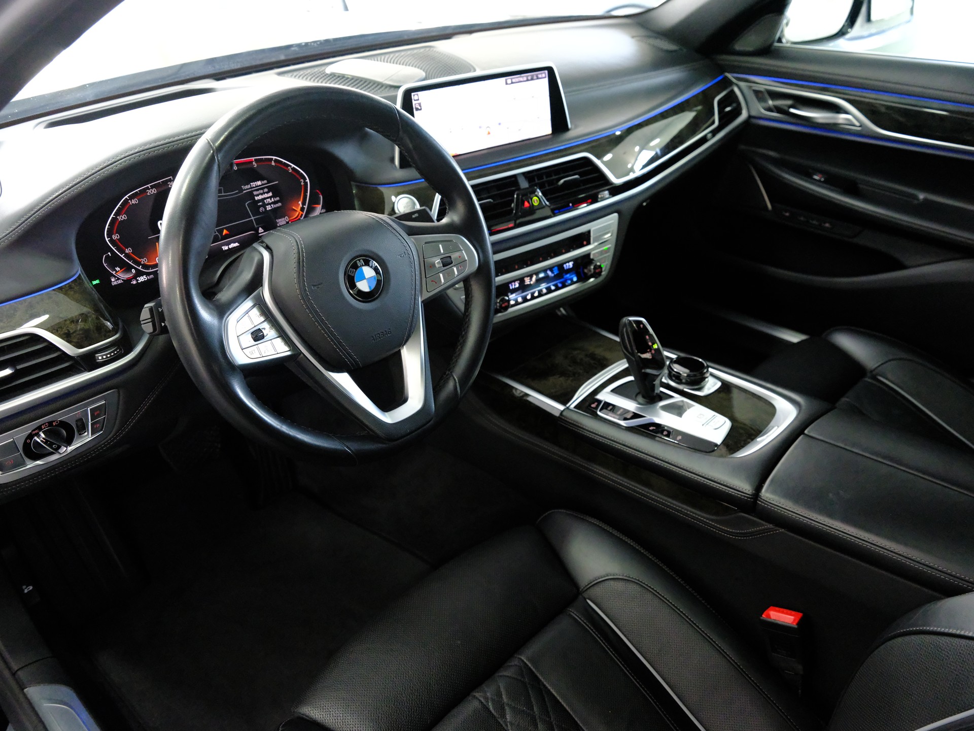 BMW 730Ld xDrive Steptronic-image-10