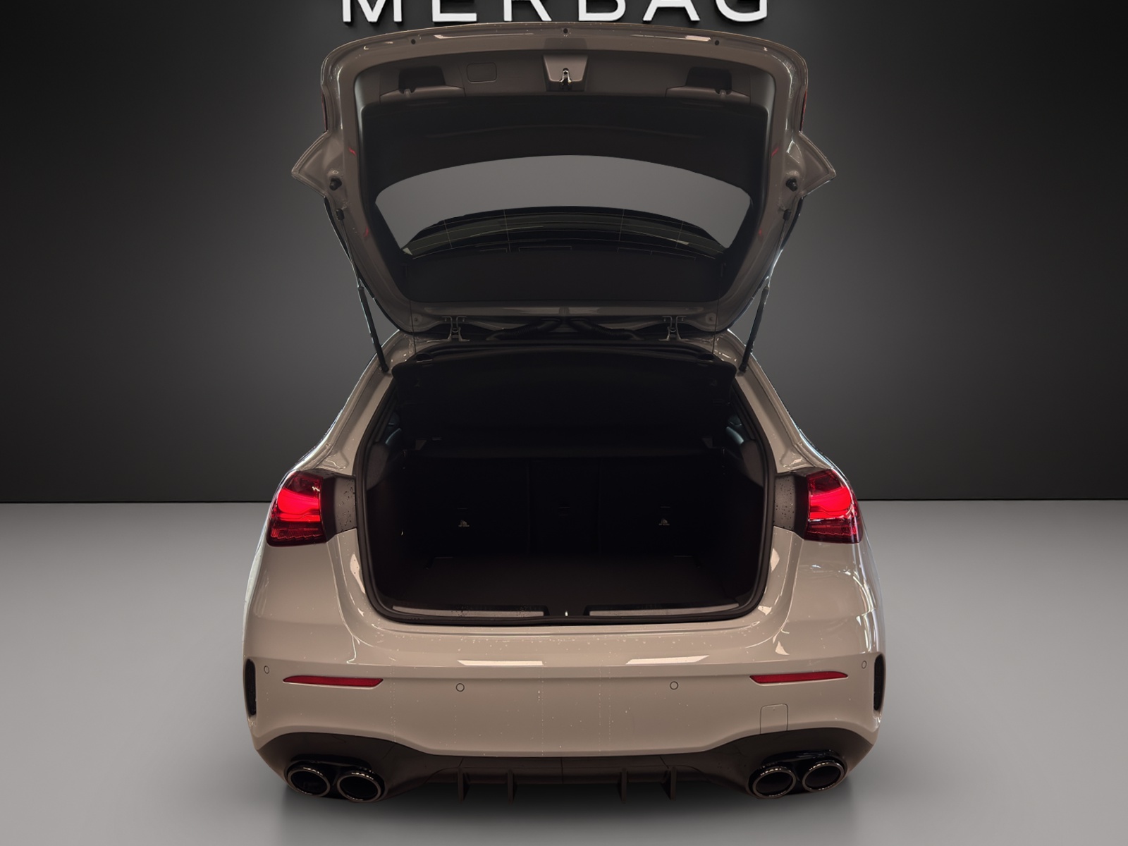 MERCEDES-BENZ A AMG 45 S 4Matic 8G-DCT-image-6