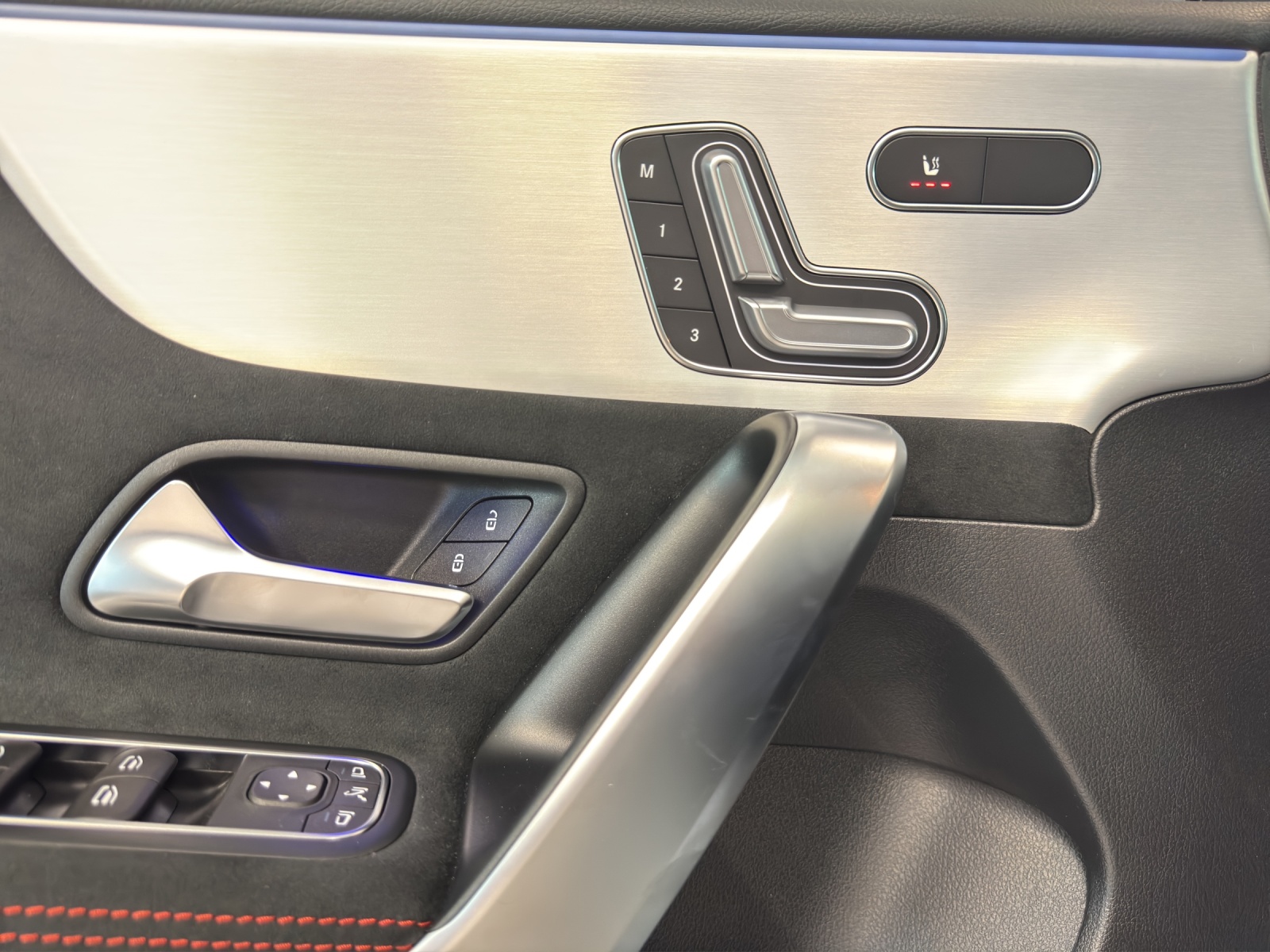 MERCEDES-BENZ A AMG 45 S 4Matic 8G-DCT-image-12