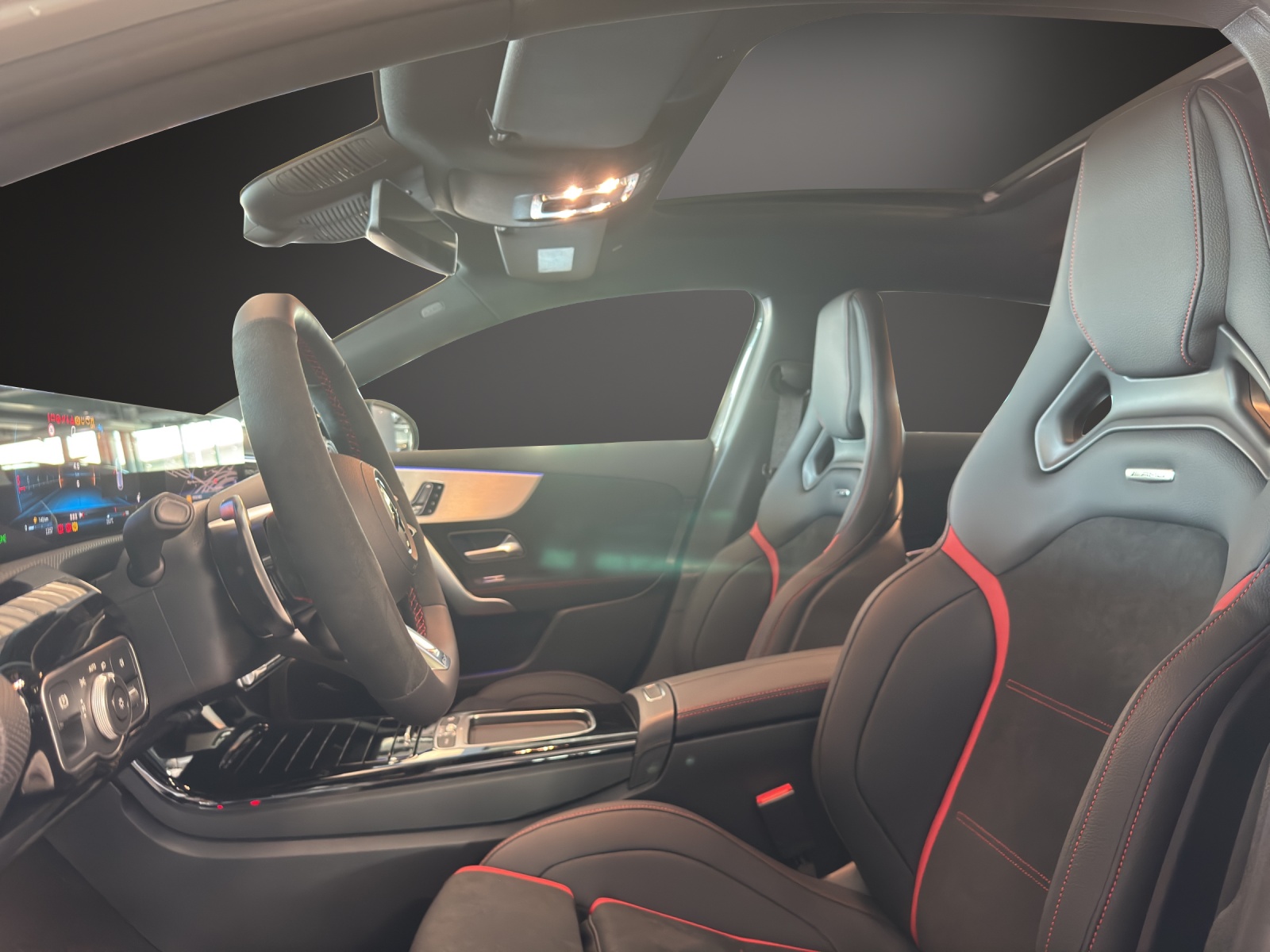 MERCEDES-BENZ A AMG 45 S 4Matic 8G-DCT-image-8