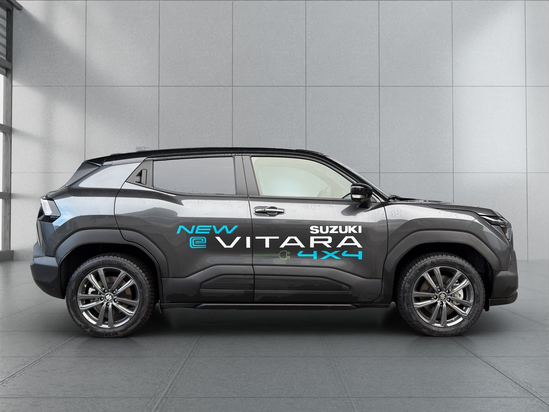 SUZUKI e-Vitara 61kWh Compact Top 4x4-image-5