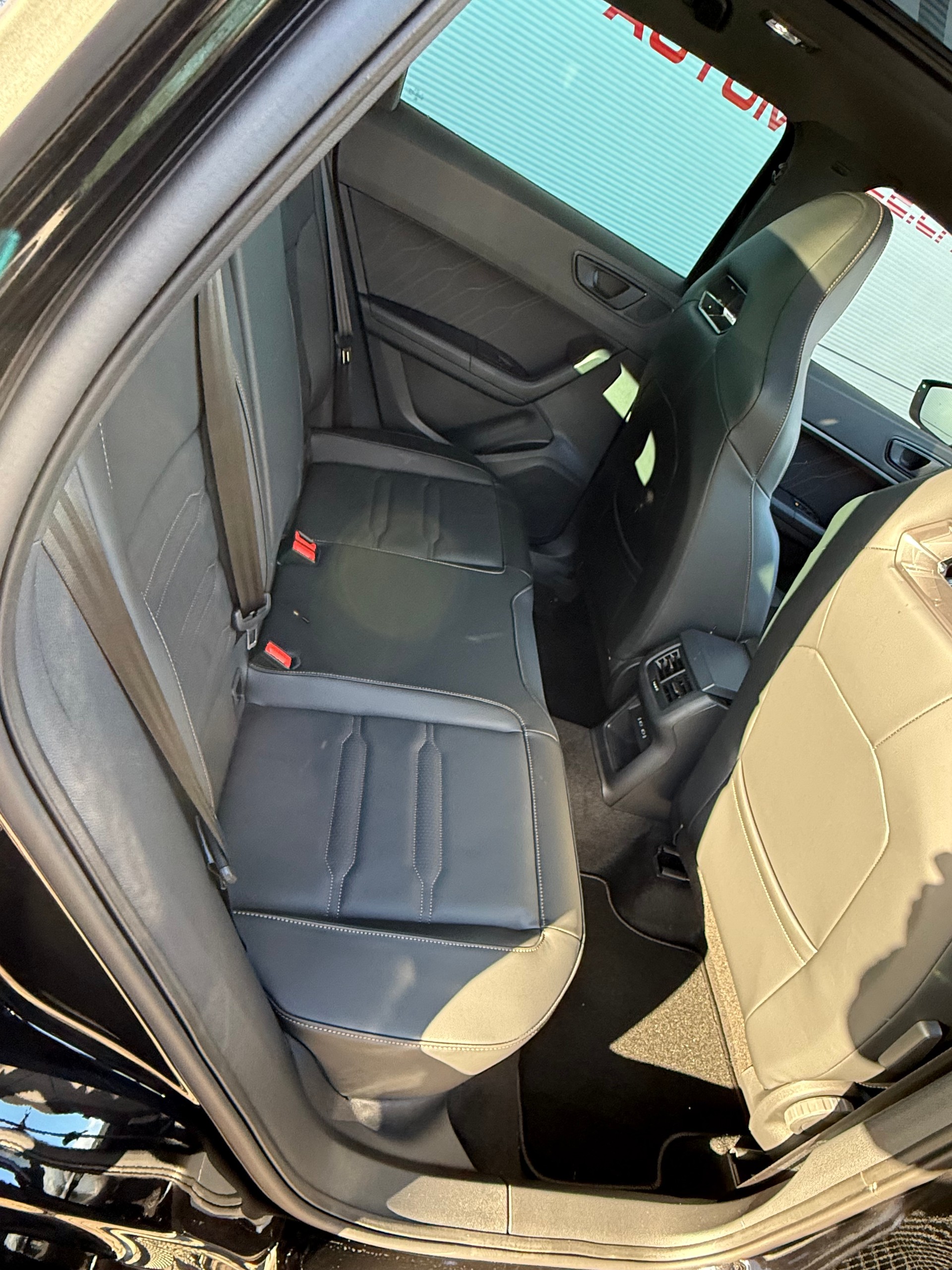 CUPRA Ateca 2.0TSI VZ 4Drive DSG / VENDUE VERKAUFT-image-6