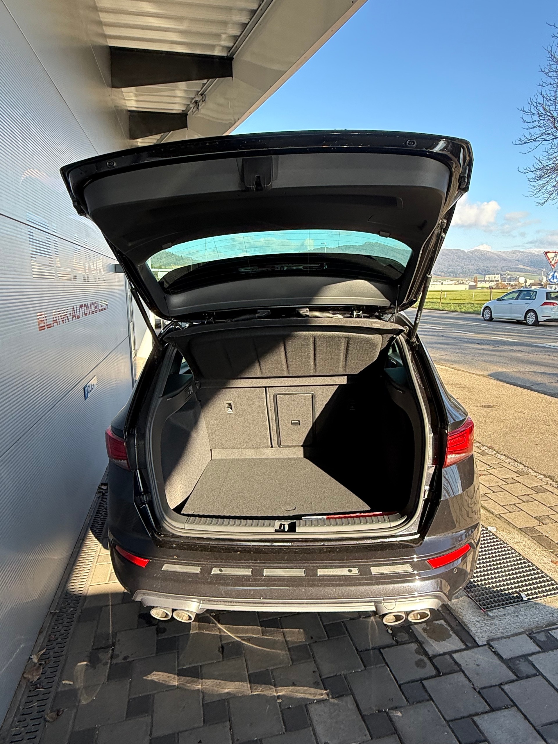 CUPRA Ateca 2.0TSI VZ 4Drive DSG / VENDUE VERKAUFT-image-5