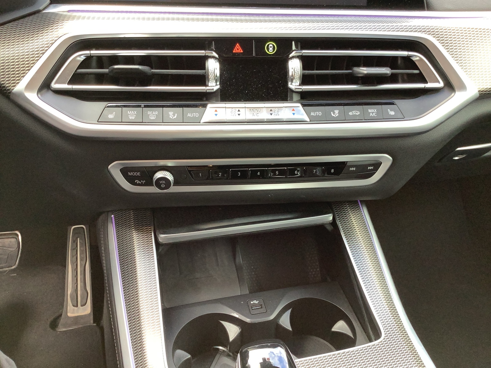 BMW X5 xDrive45e M Sport-image-16