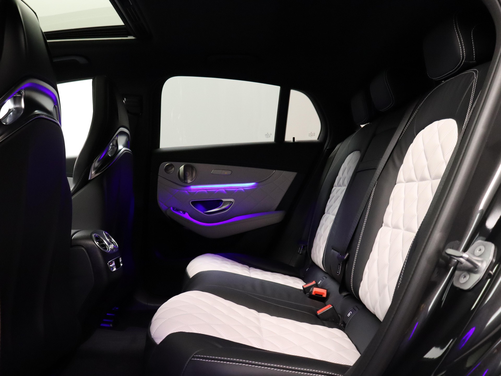 MERCEDES-BENZ GLC 43 AMG 4m Coupé-image-8
