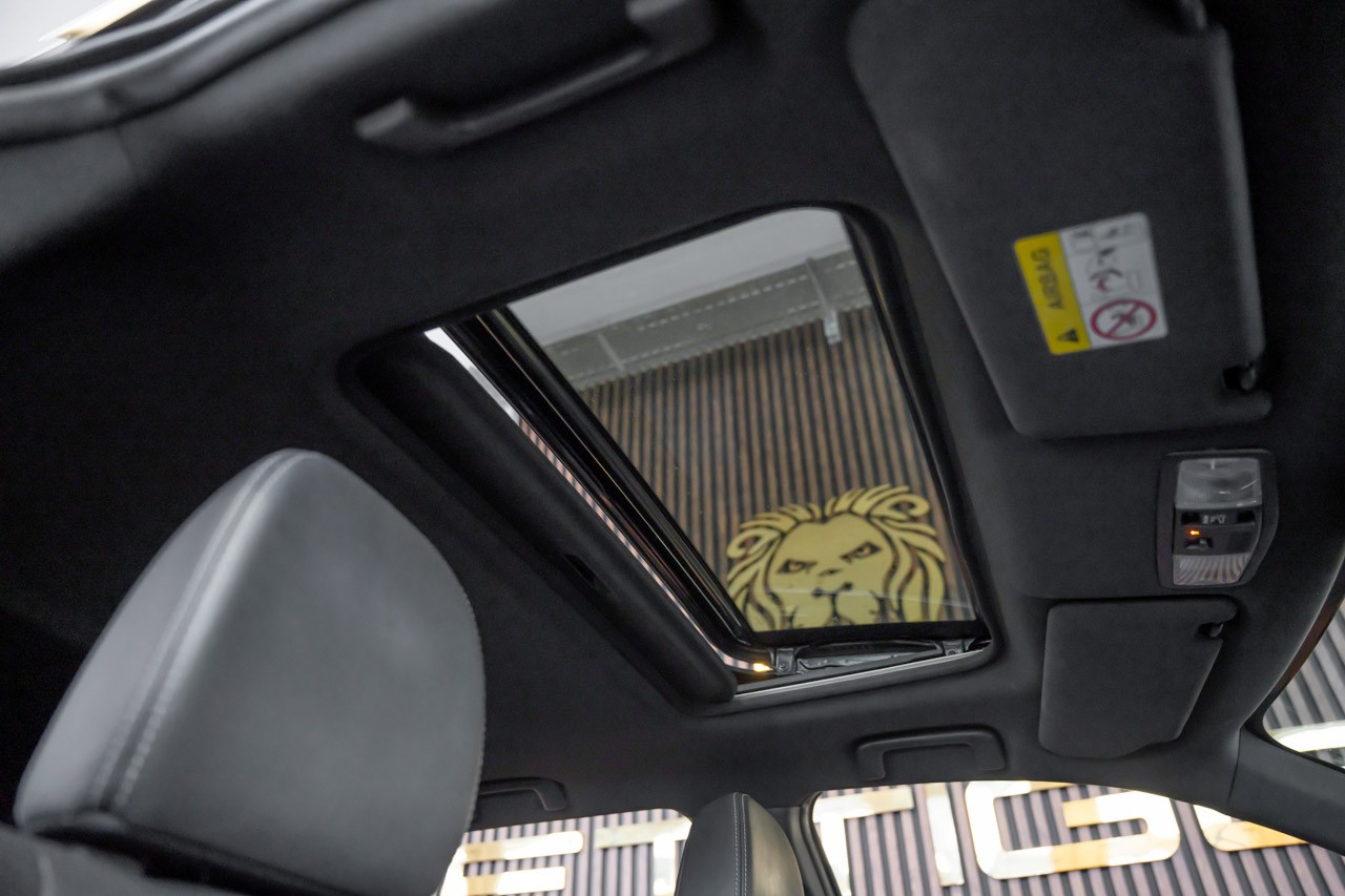 MITSUBISHI Outlander 2.4 PHEV Style 4WD Automatic-image-16
