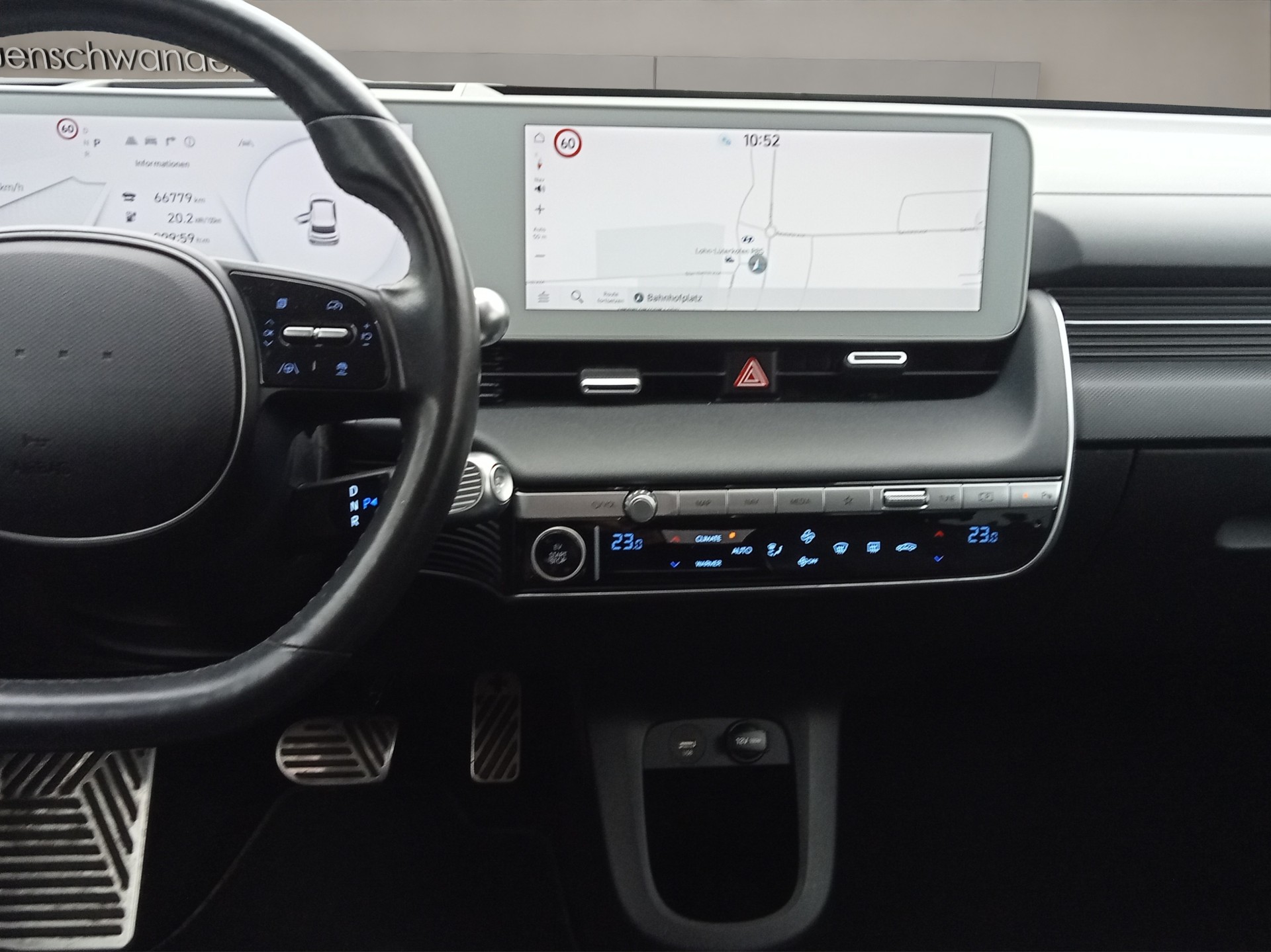 HYUNDAI Ioniq 5 72kWh First Edition 4WD-image-13
