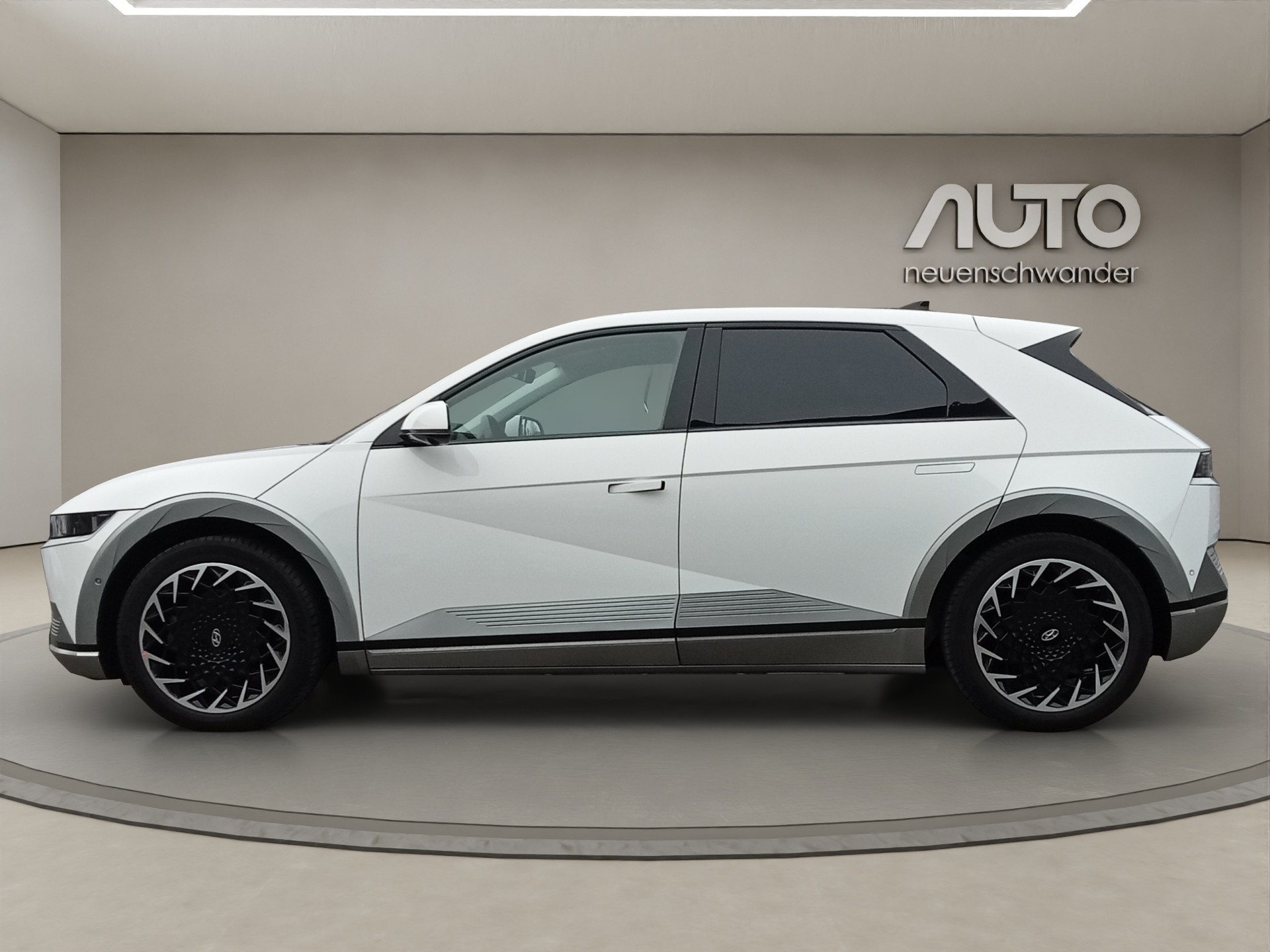 HYUNDAI Ioniq 5 72kWh First Edition 4WD-image-7