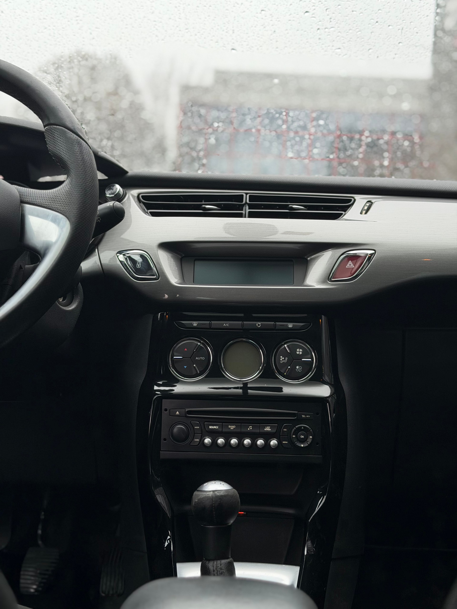 CITROEN C3 1.6i 16V Exclusive-image-8