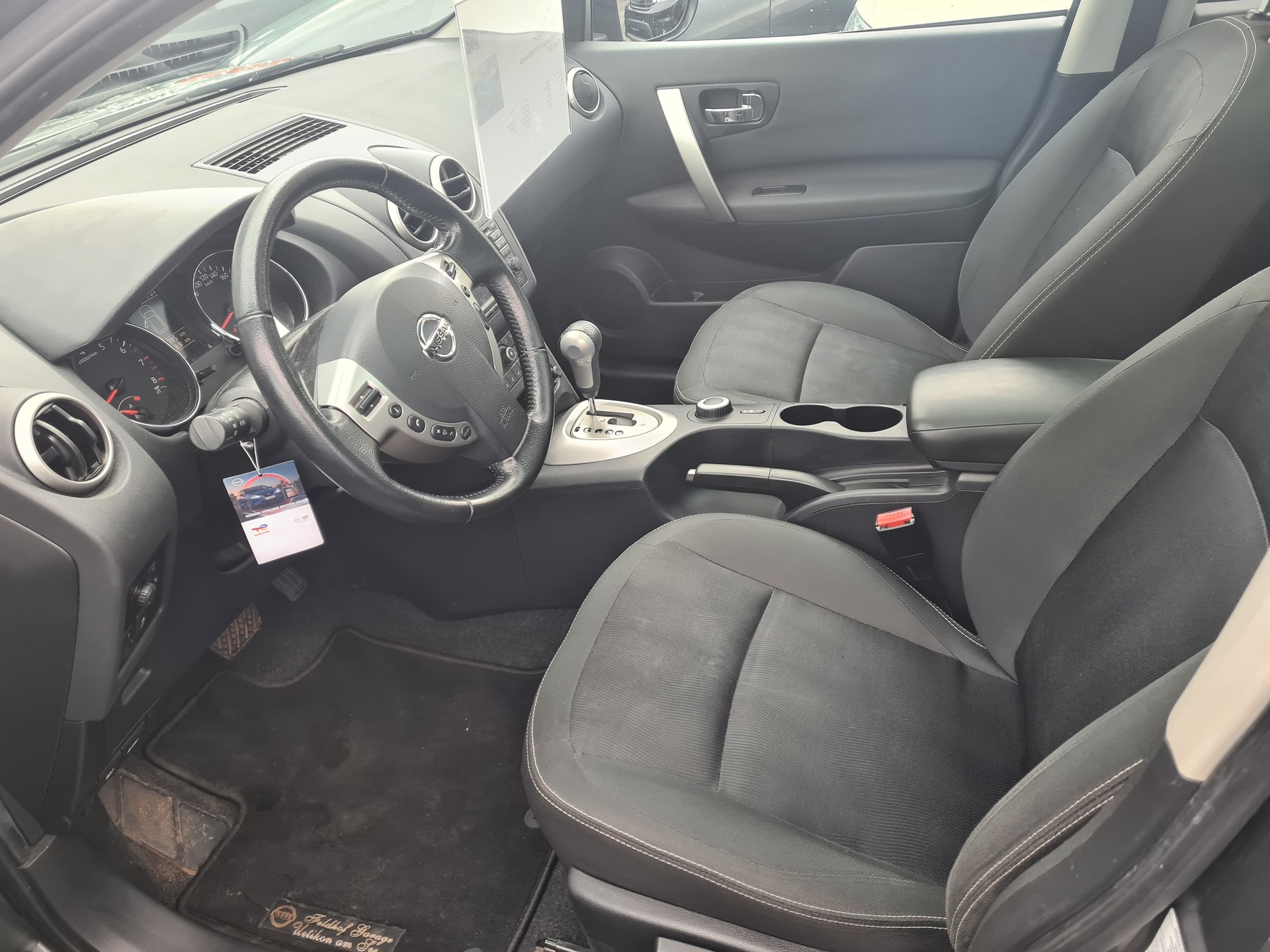 NISSAN Qashqai +2 2.0 4WD acenta XTronic CVT-image-6