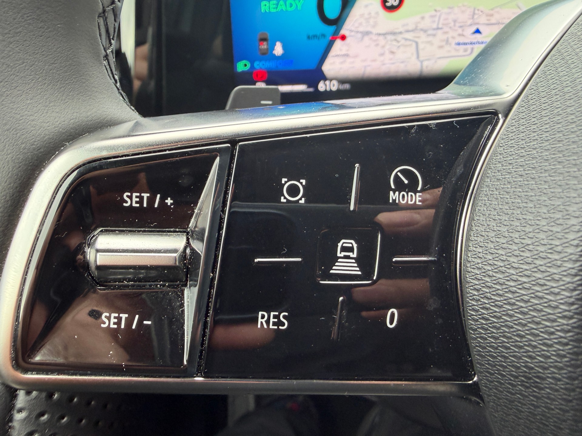 RENAULT Espace 1.2 E-Tech iconic-image-9