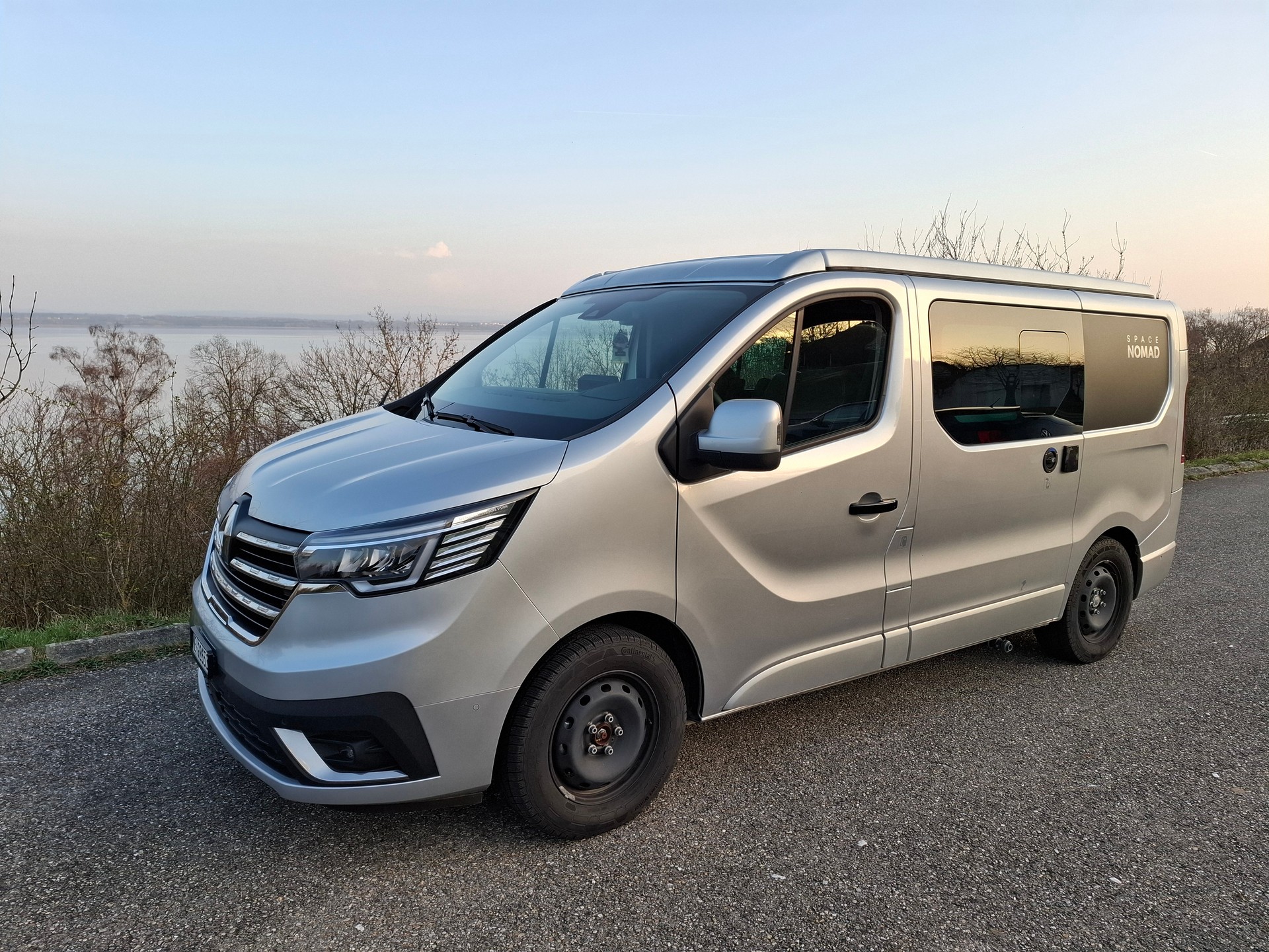 RENAULT Renault Trafic SpaceNomad-image-1