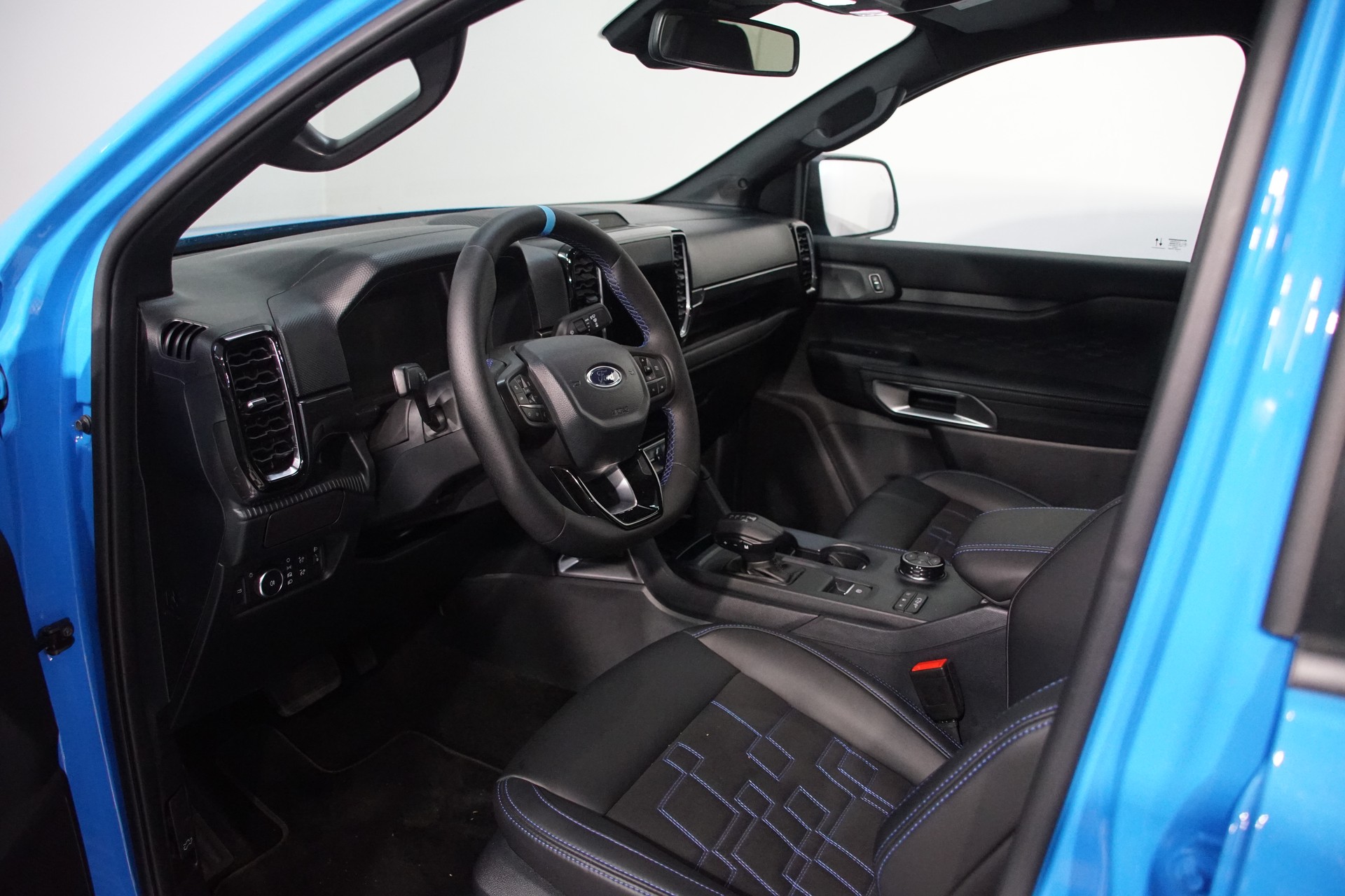 FORD Ranger MS/RT 3.0 Eco Blue e-4WD Automat-image-11