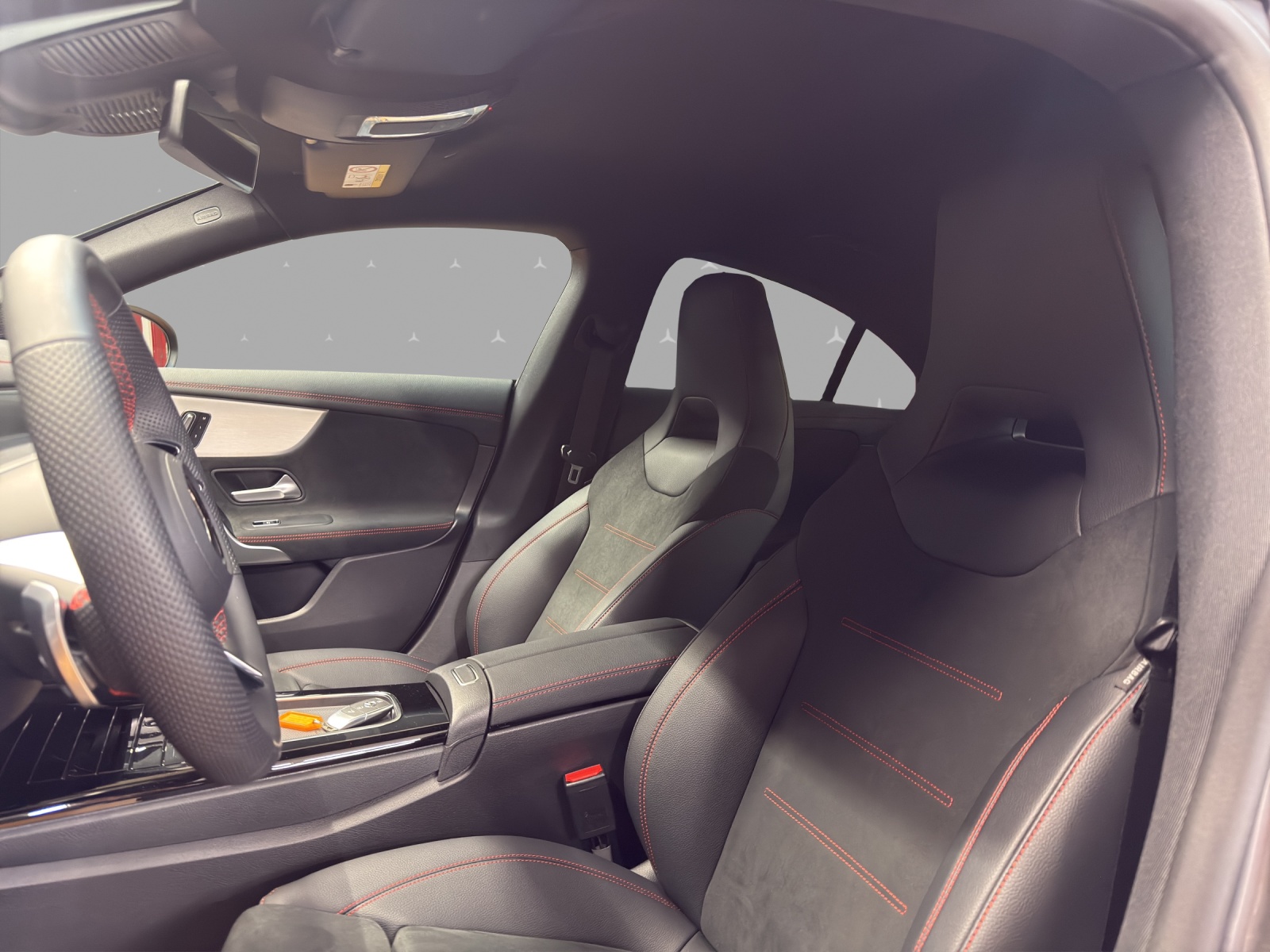 MERCEDES-BENZ CLA 220 4M - AMG / 360 Grad Kamera / Multibeam LED / Soundsystem-image-8