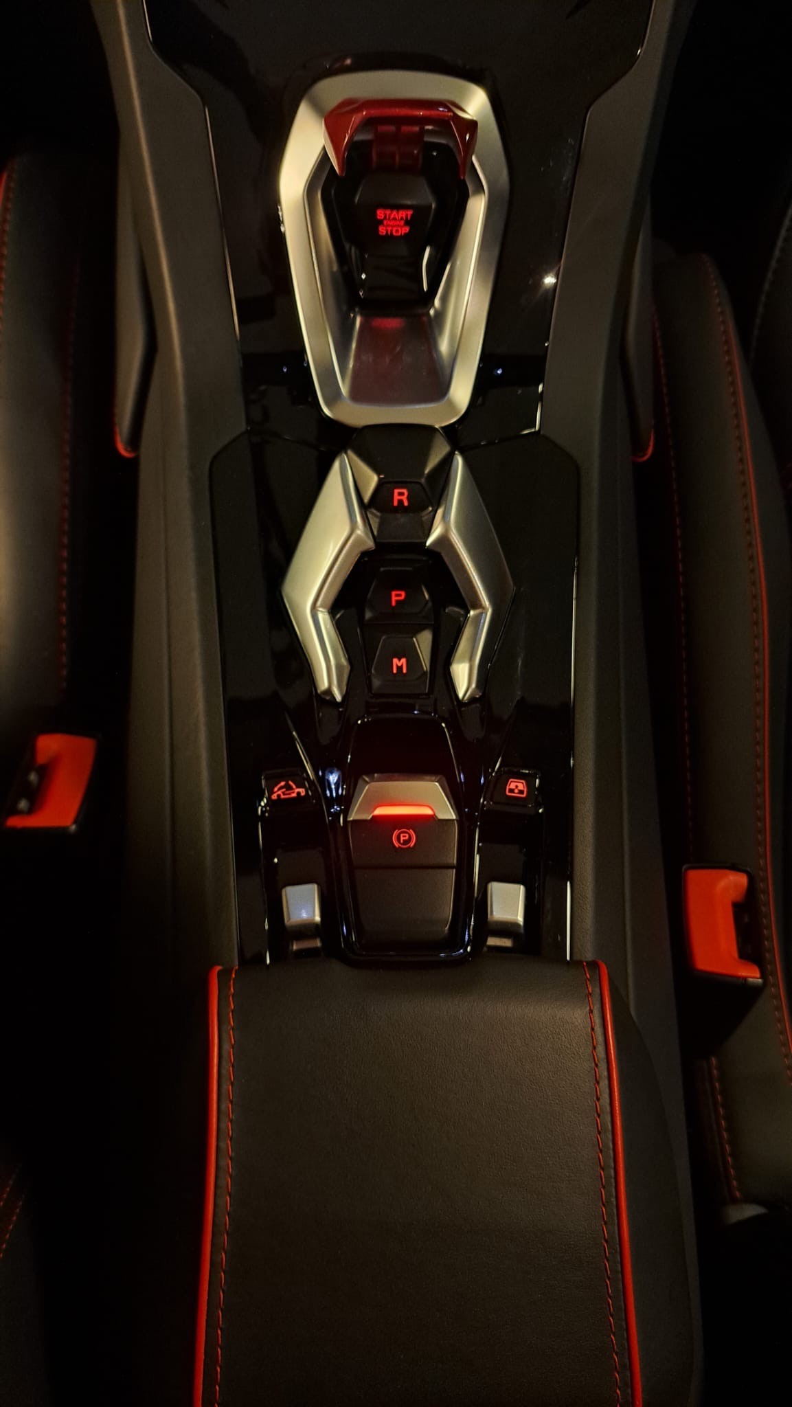 LAMBORGHINI Huracan EVO Spyder DCT-image-12