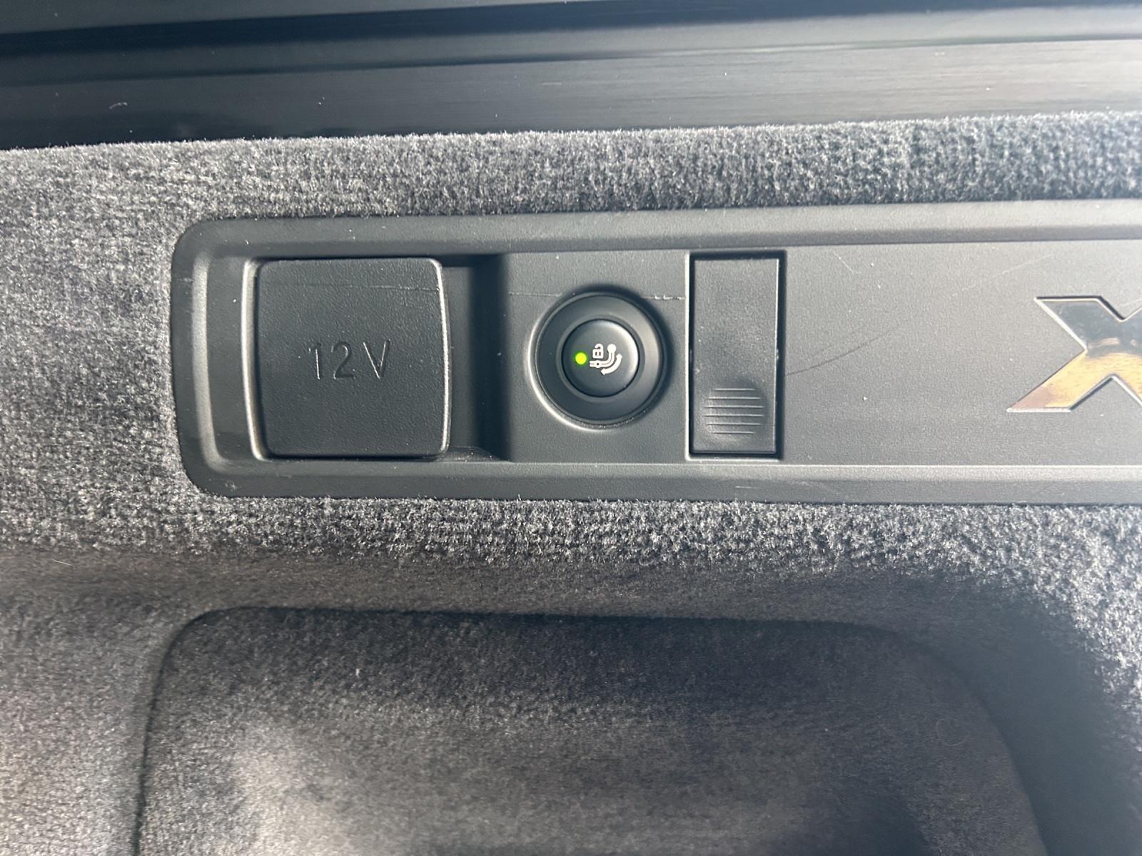 BMW X5 30d xDrive SAG-image-12