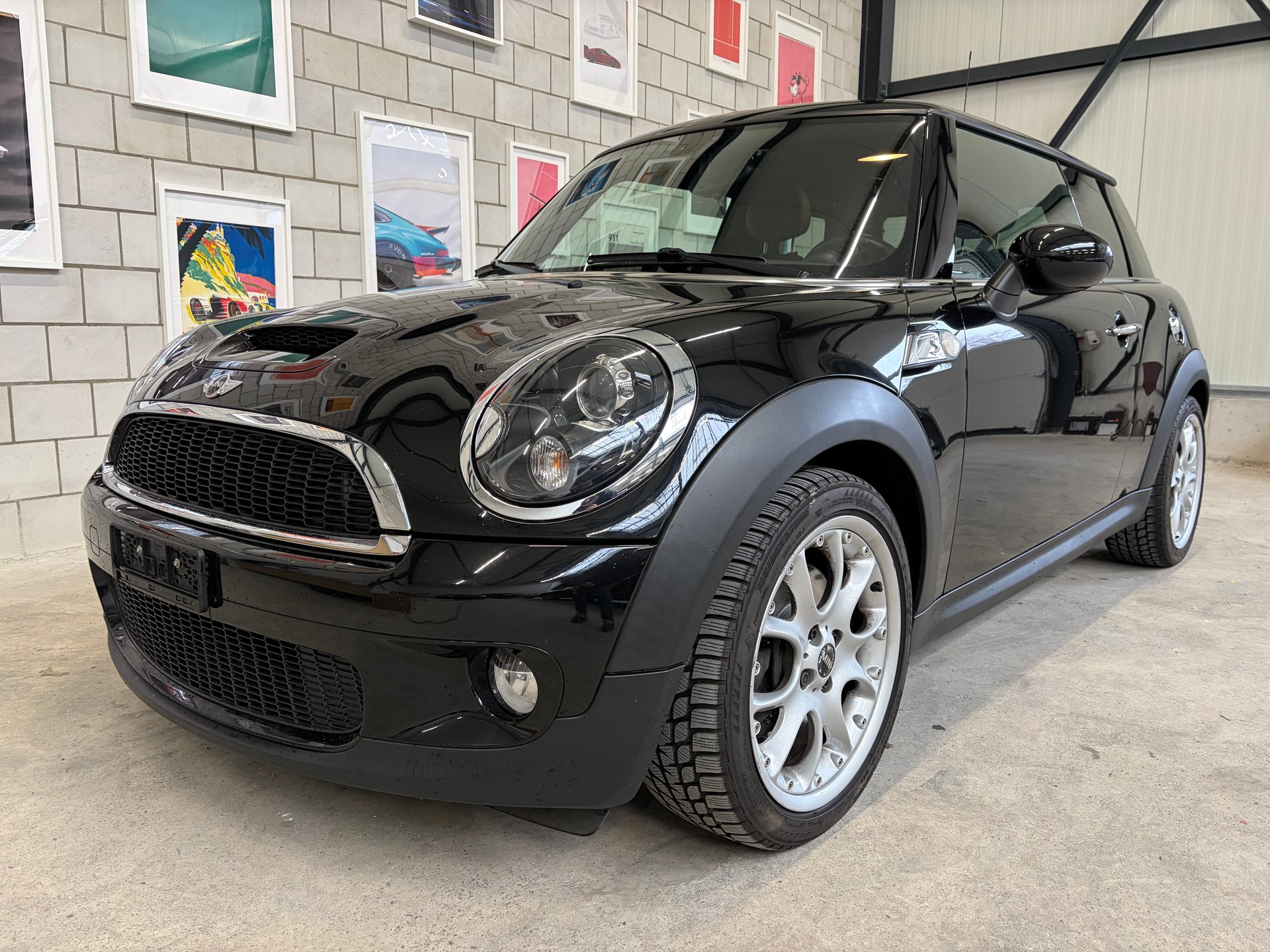 MINI Cooper S-image-1