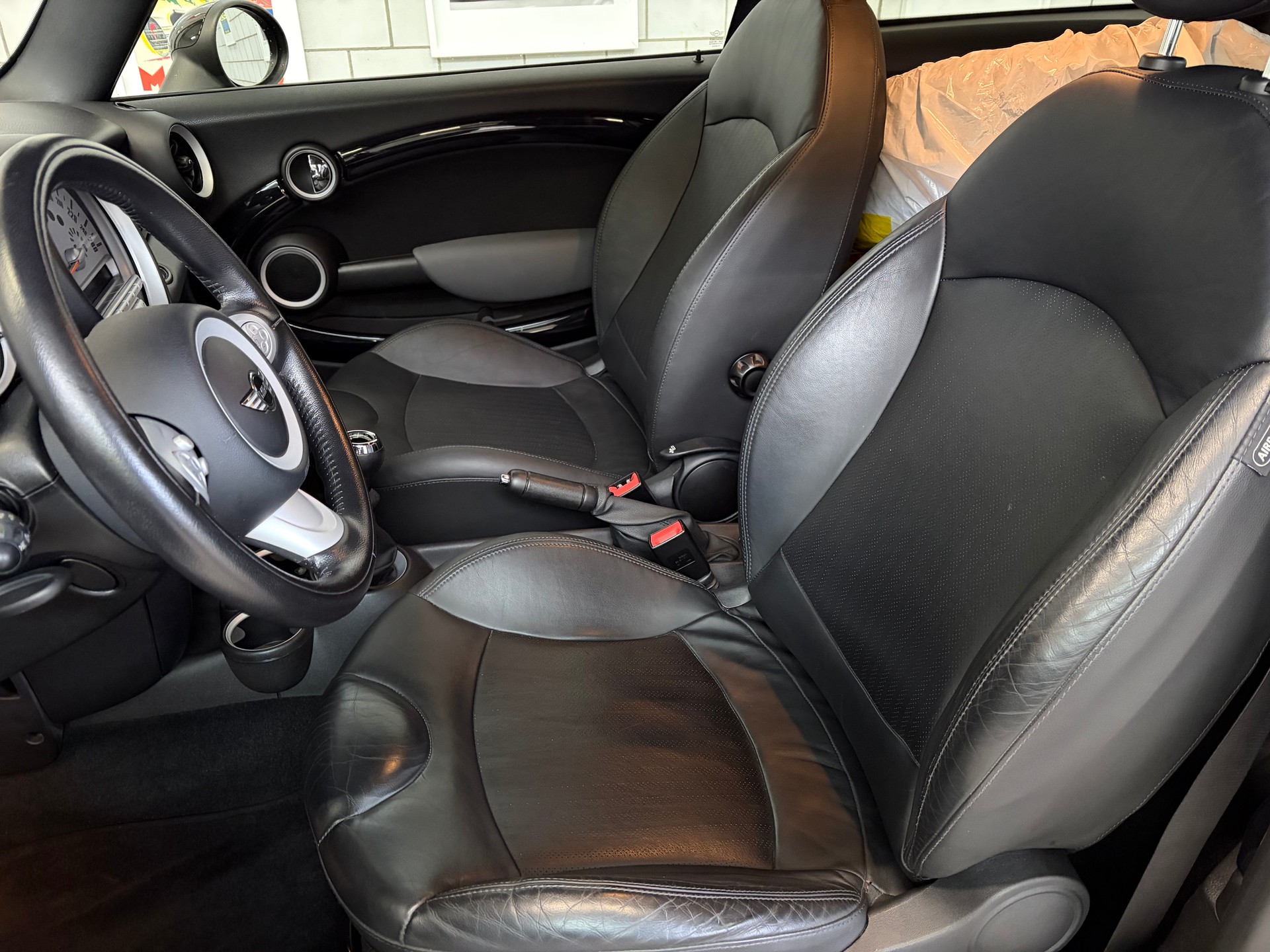 MINI Cooper S-image-8