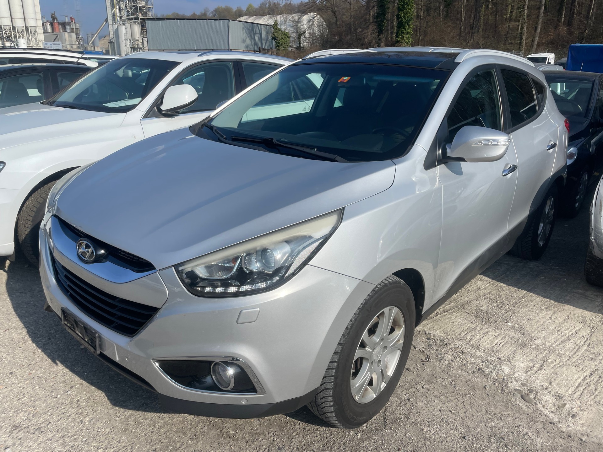 HYUNDAI iX 35 2.0 CRDi exxtra Plus 4WD Automatic-image-0