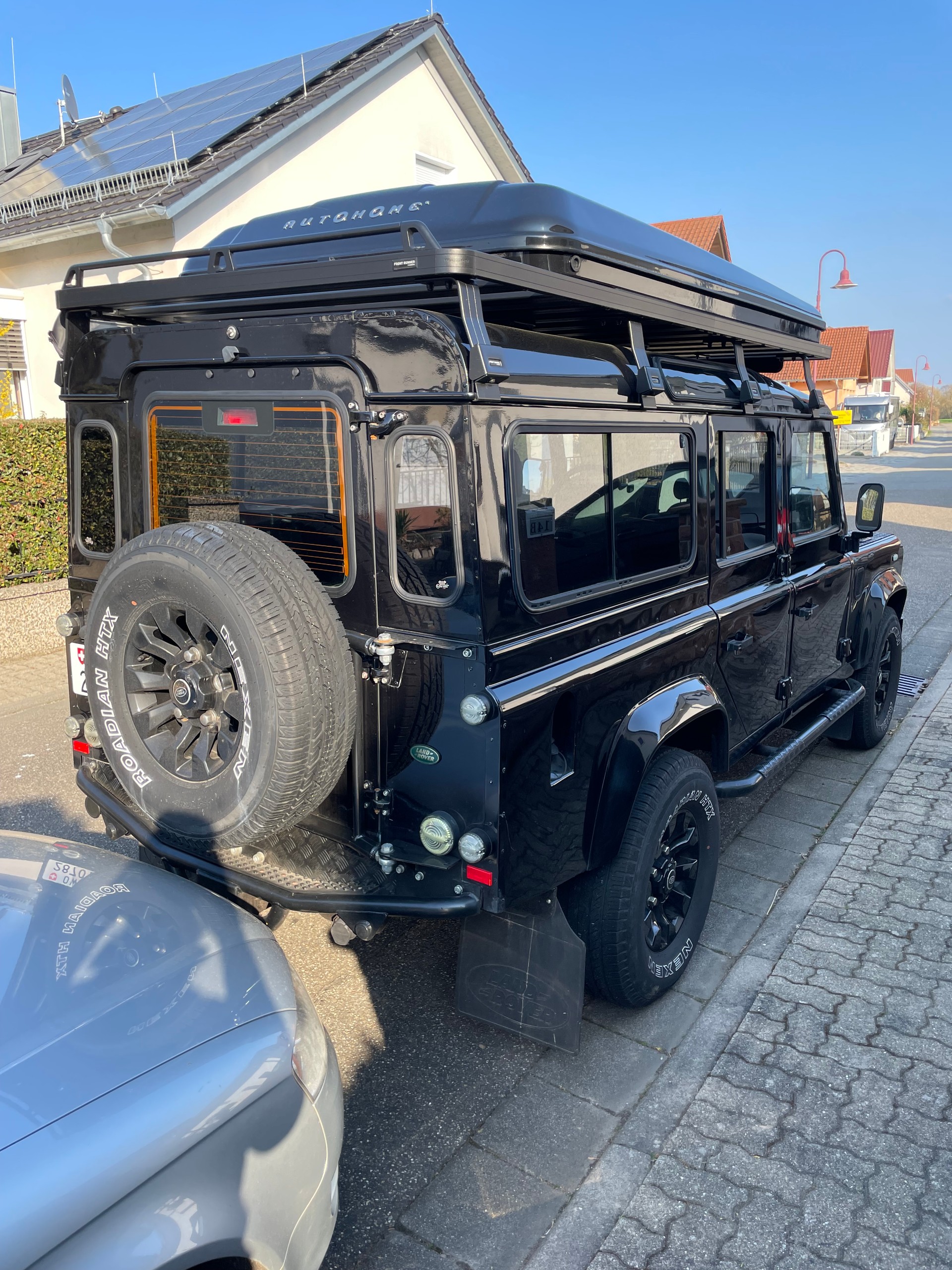 LAND ROVER Defender 110 2.5 Td5-image-4
