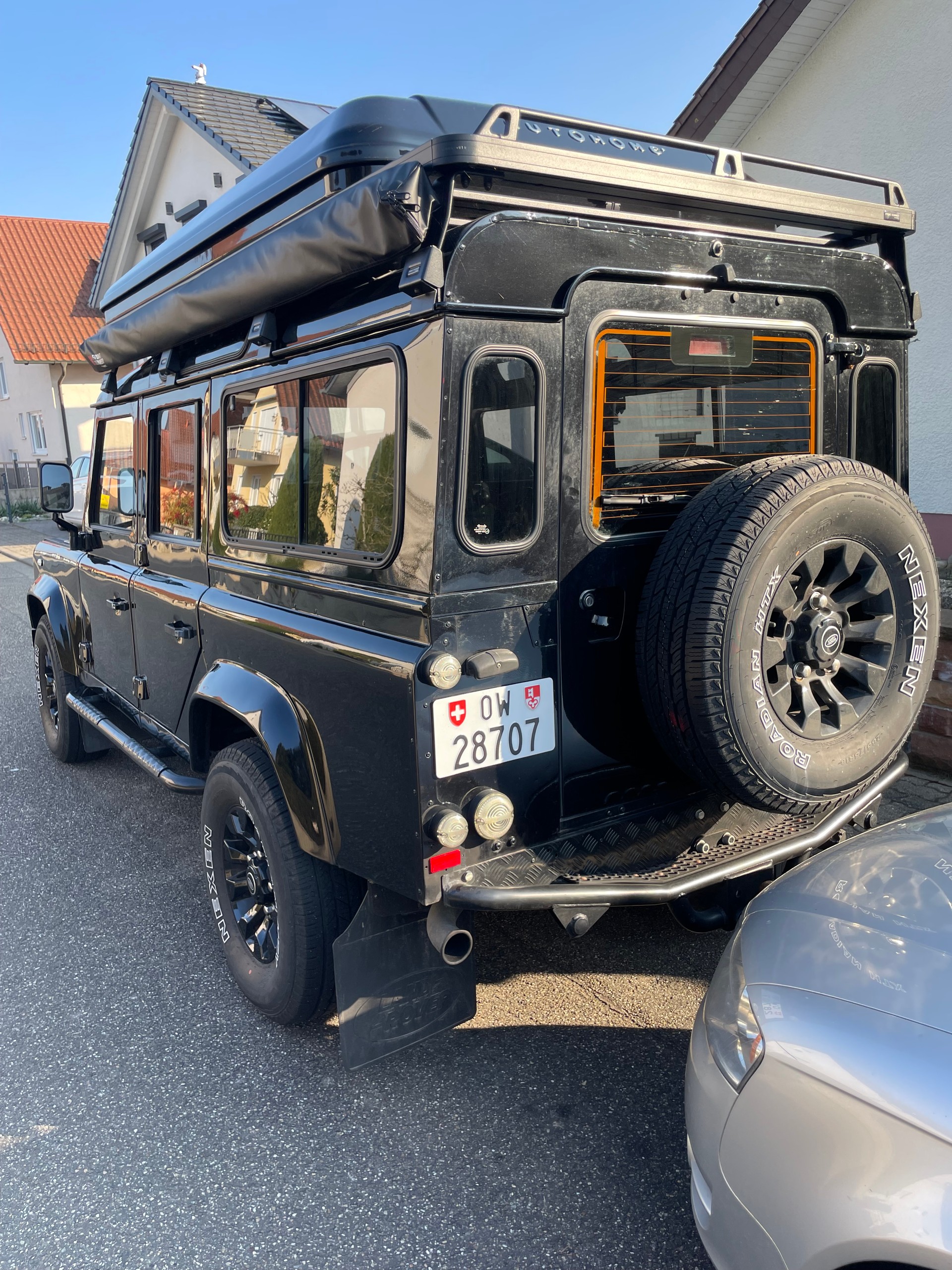 LAND ROVER Defender 110 2.5 Td5-image-3