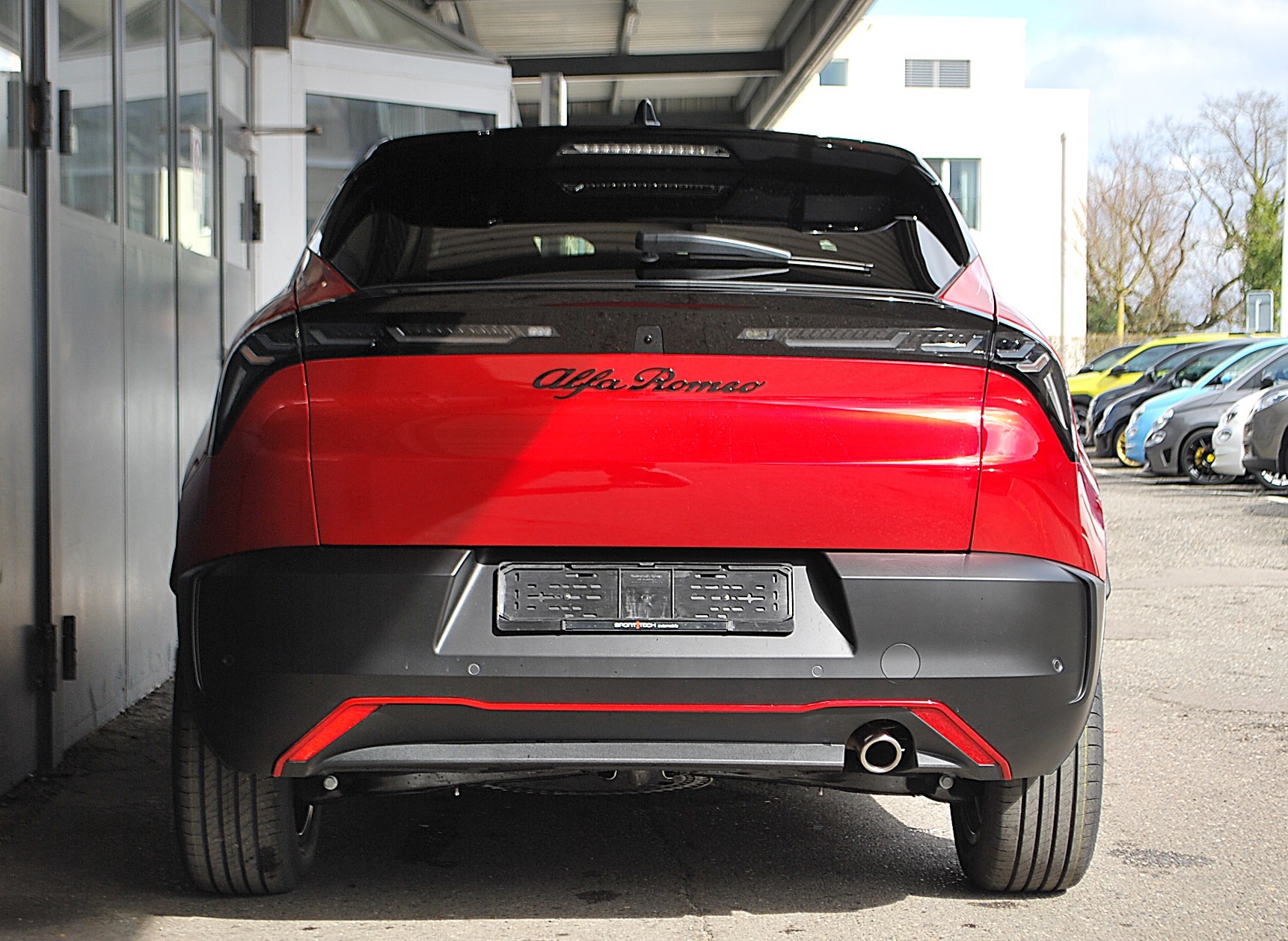ALFA ROMEO 1.2 Hybrid Q4 Sport Speciale-image-4