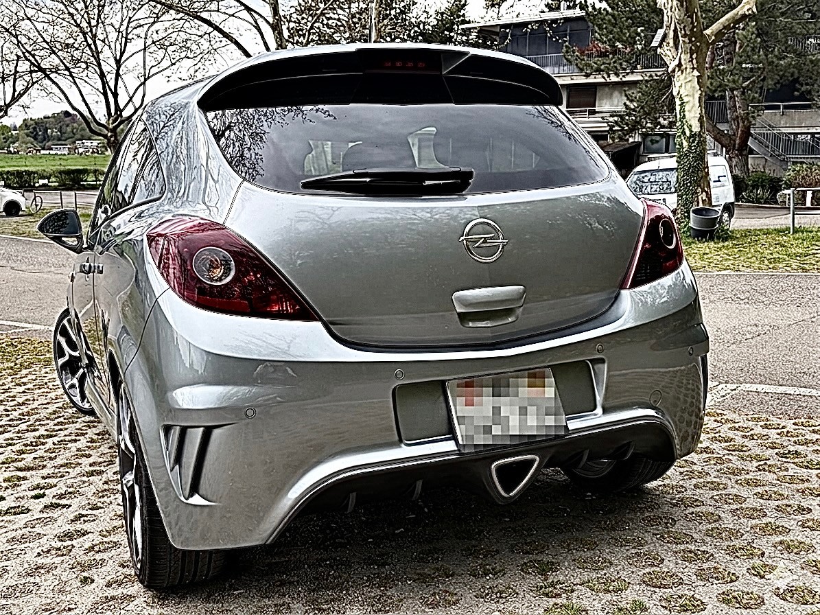 OPEL Corsa 1.6 Turbo OPC-image-3