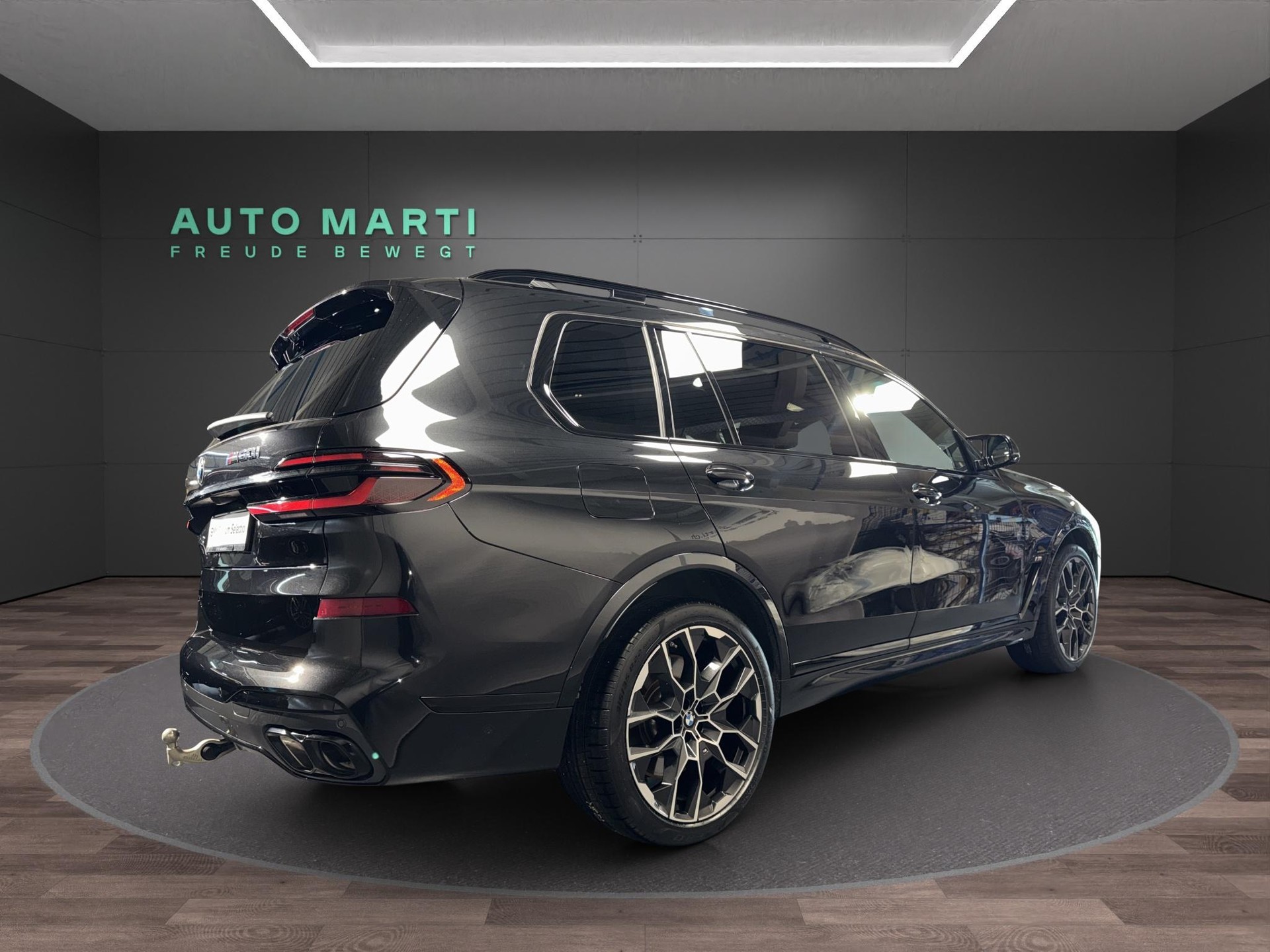 BMW X7 M60i xDrive M Sport-image-3
