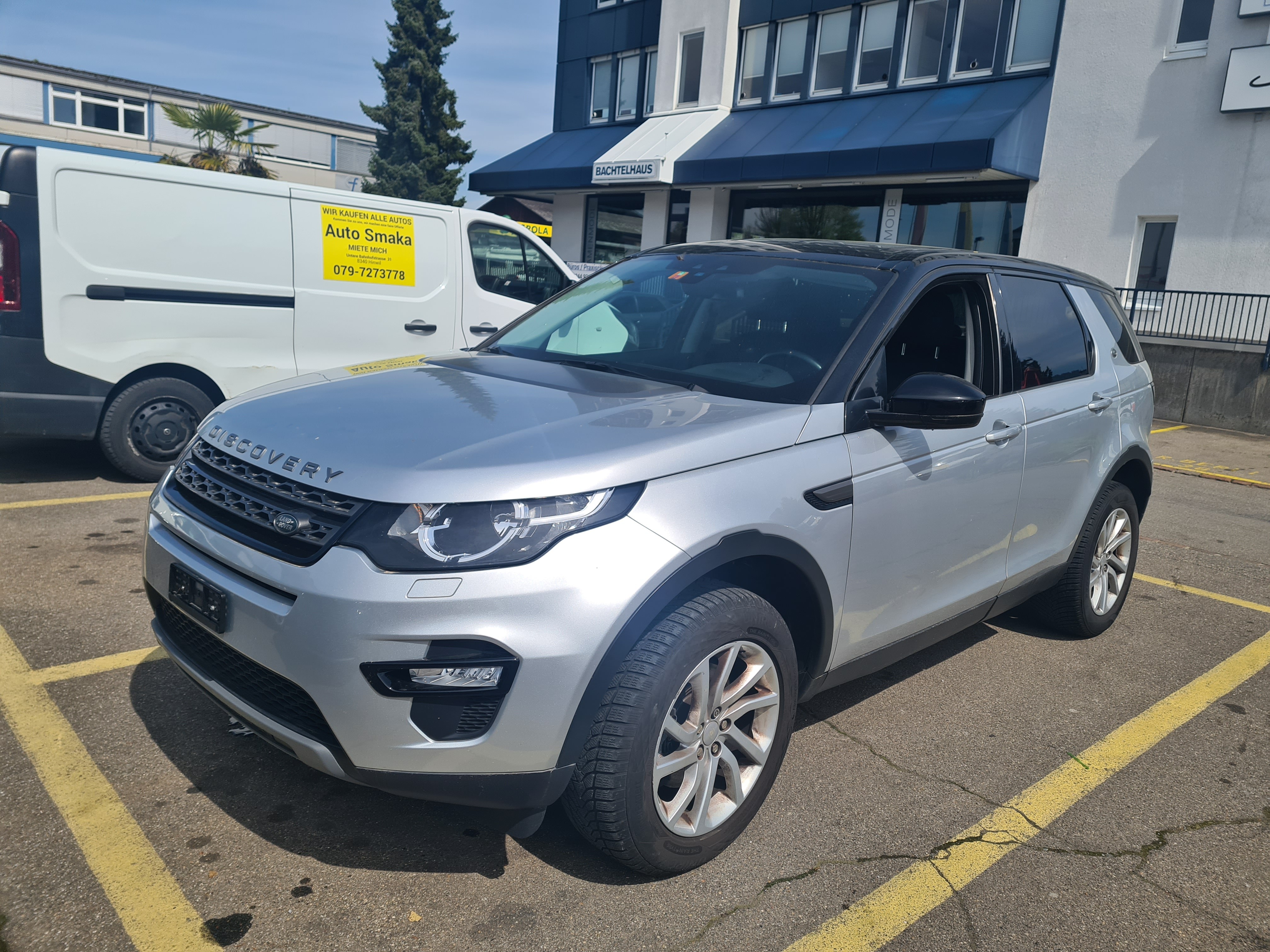 LAND ROVER Discovery Sport 2.0 TD4 SE AT9 — slika 1