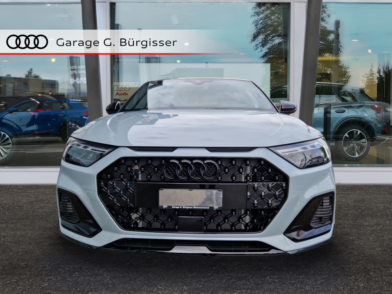 AUDI A1 allstreet 30 TFSI Attraction S-tronic Pfeilgrau Metallic-image-1