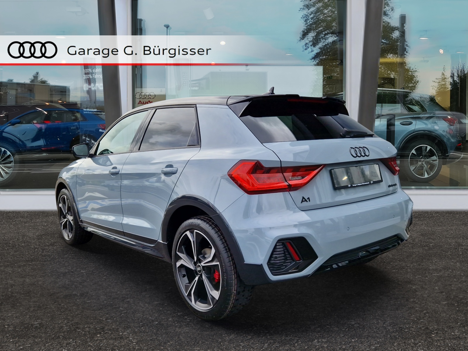 AUDI A1 allstreet 30 TFSI Attraction S-tronic Pfeilgrau Metallic-image-3