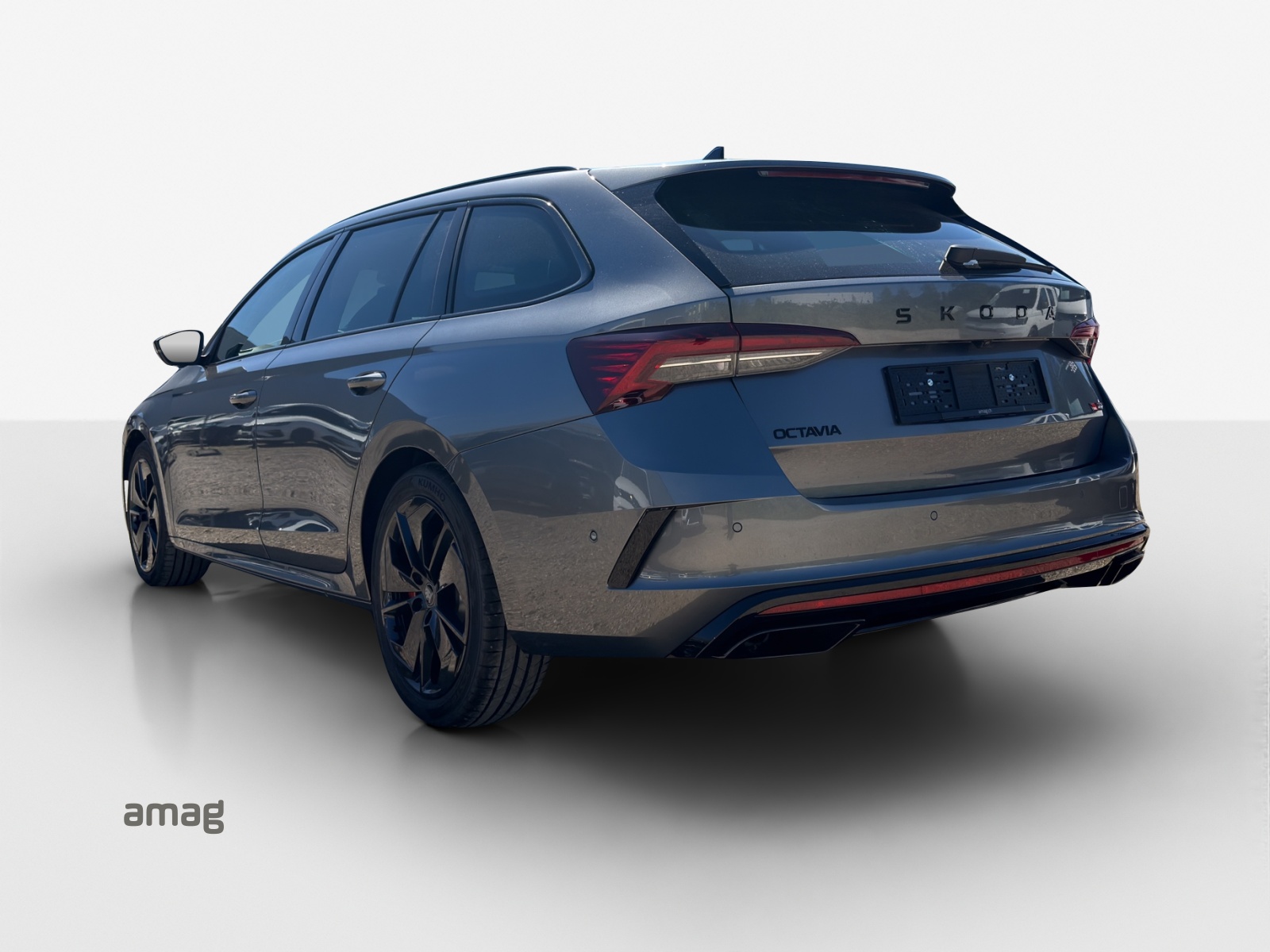 SKODA Octavia Combi 2.0 TSI DSG RS-showroom-element-2