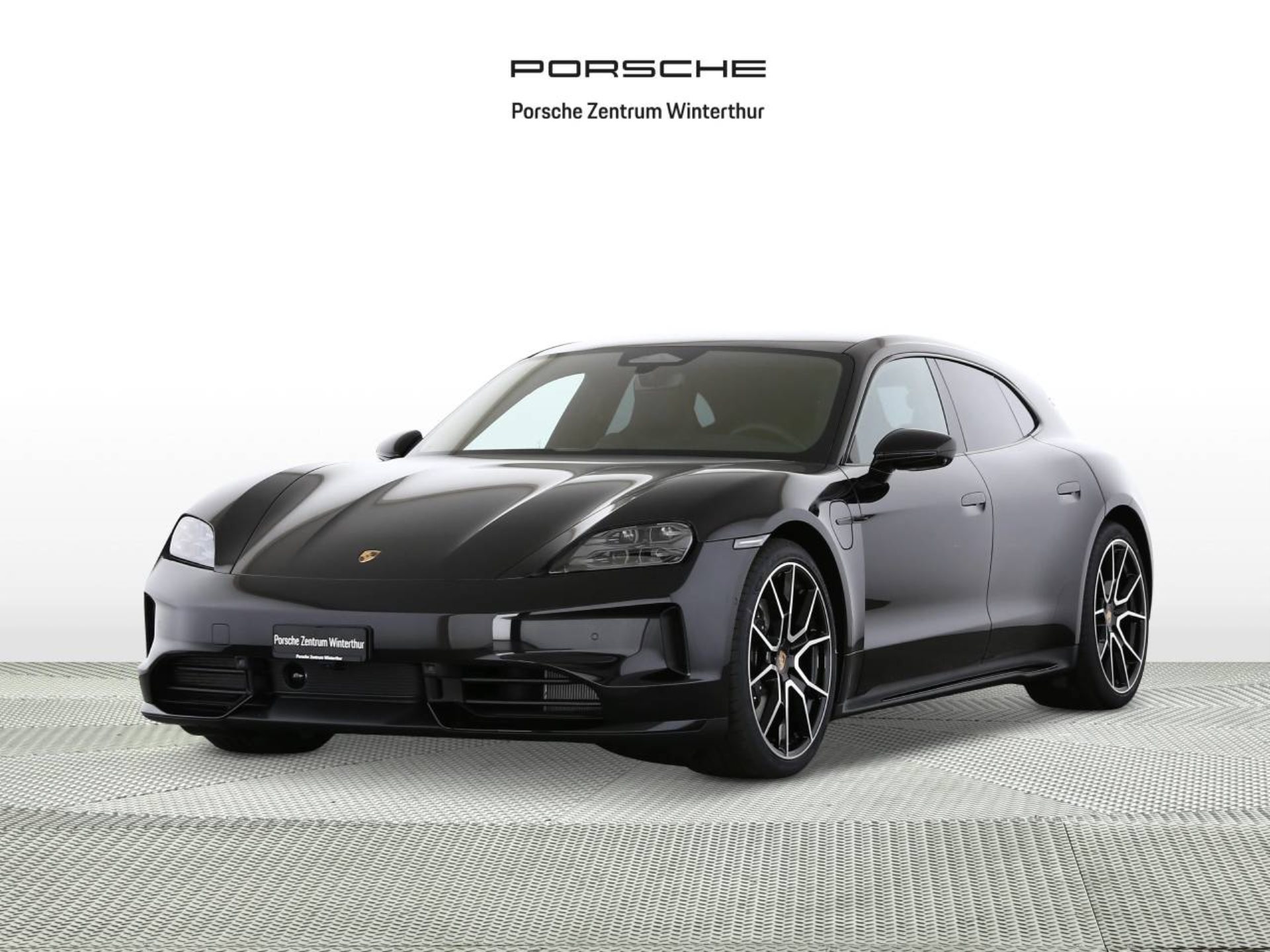 PORSCHE Taycan Sport Turismo Black Edition-image-0