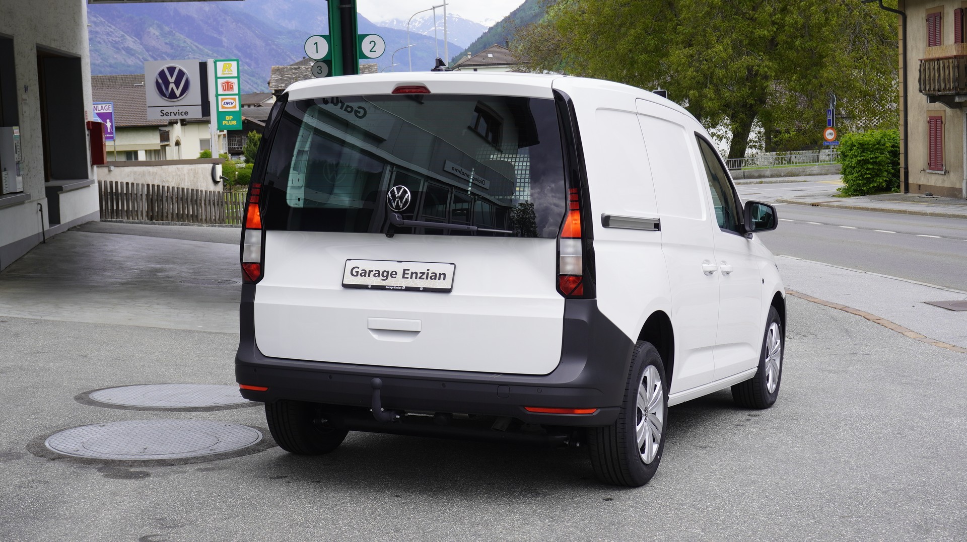VW Cargo-image-7