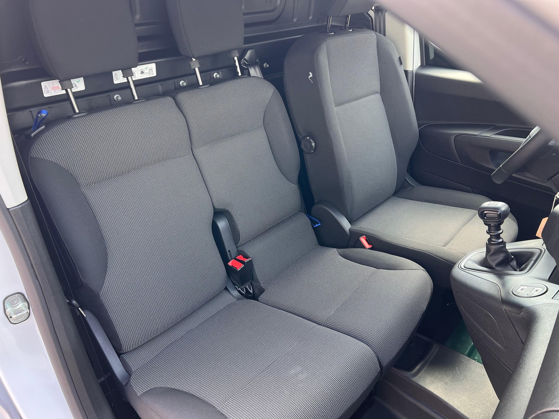 TOYOTA PROACE CITY Van L2 1.2 Active-image-13