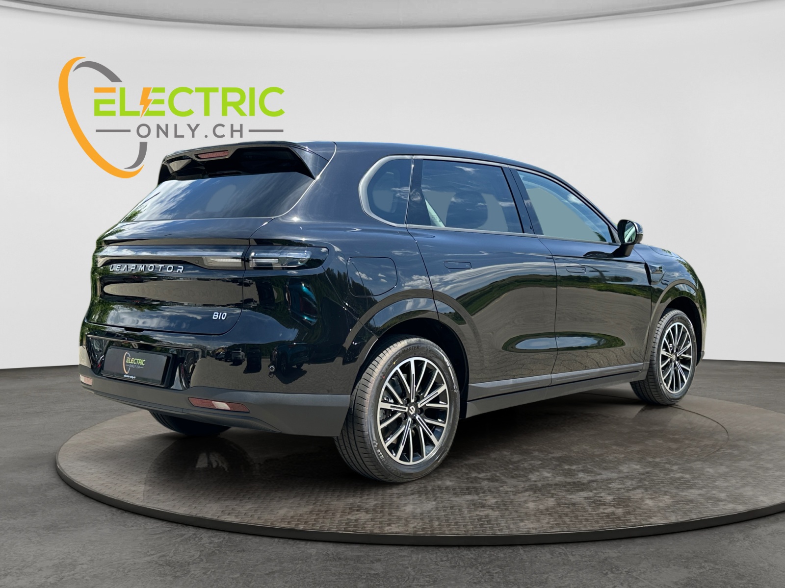 LEAPMOTOR B10 67.1kWh Design-image-4