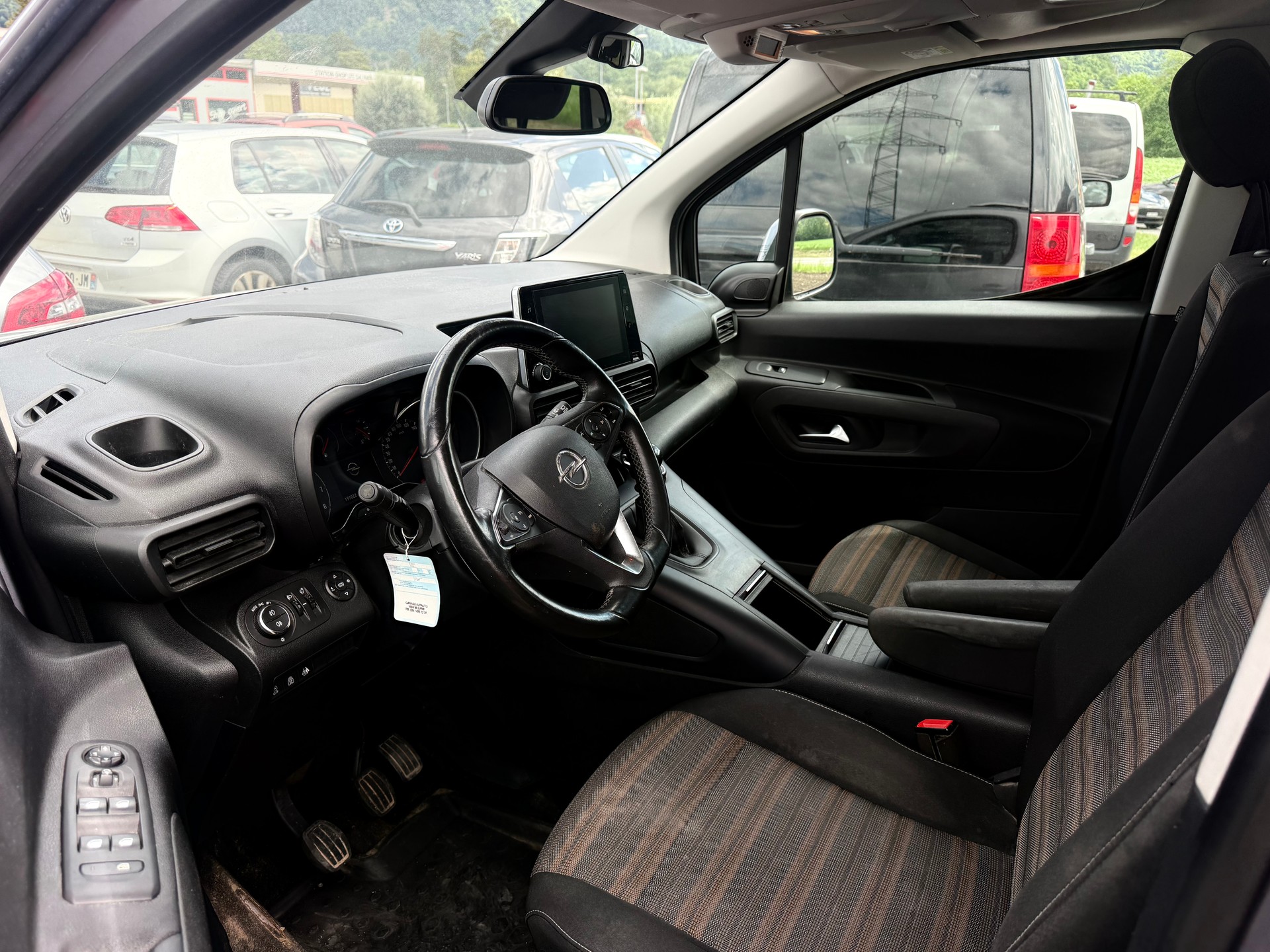 OPEL Combo Life XL 1.2 Enjoy-image-7