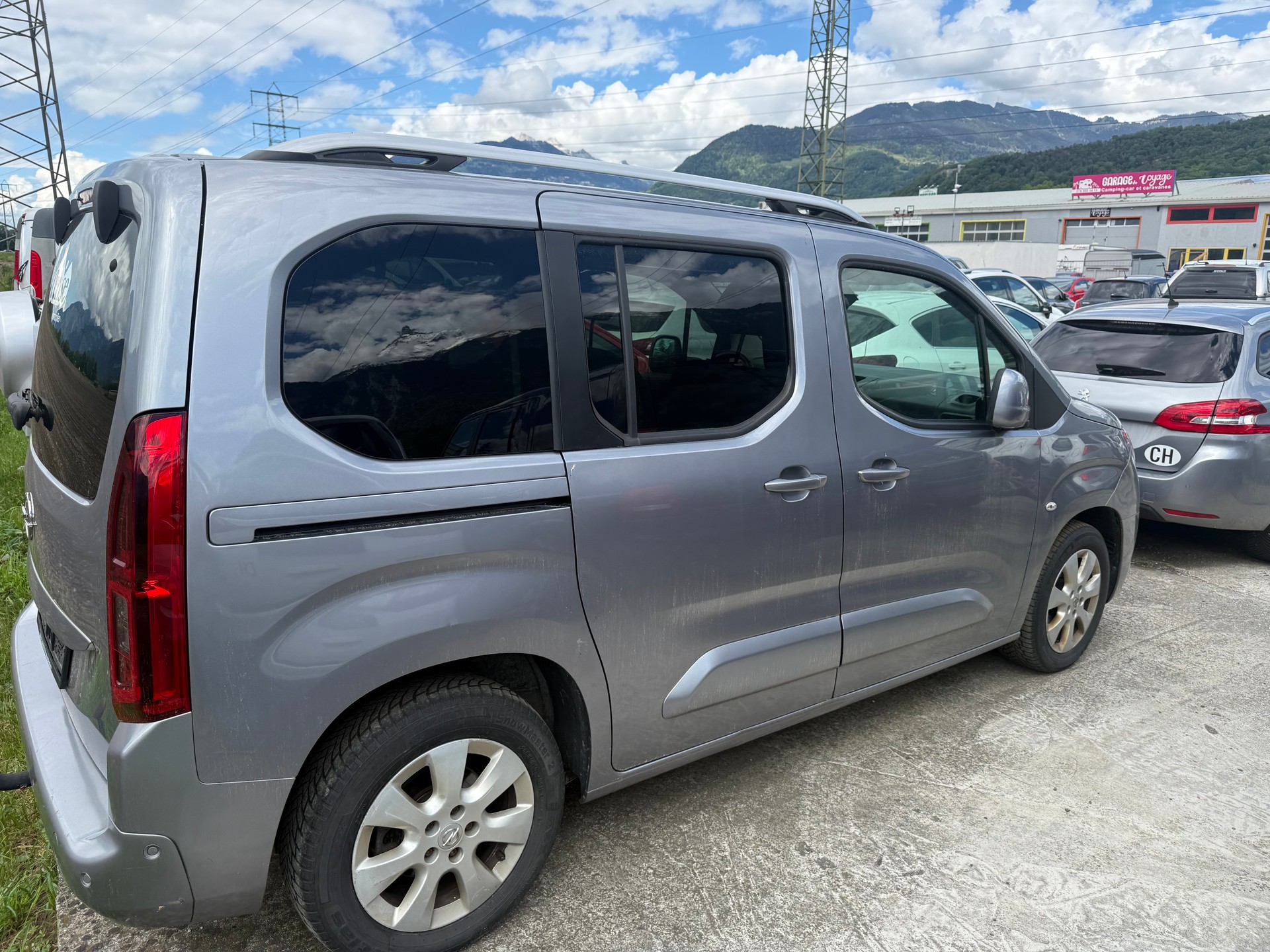 OPEL Combo Life XL 1.2 Enjoy-image-2