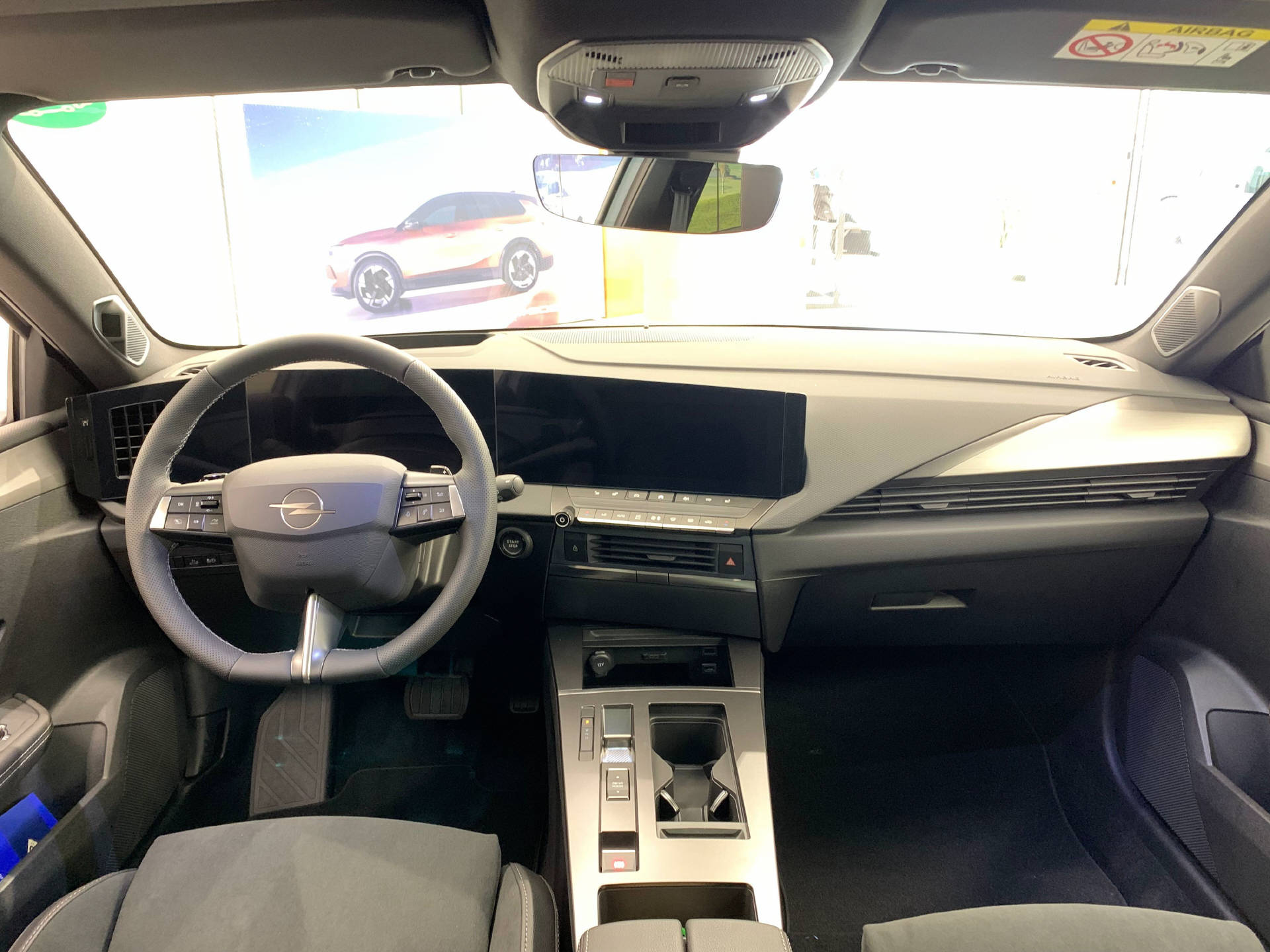 OPEL Astra-e Sports Tourer Ultimate-image-9