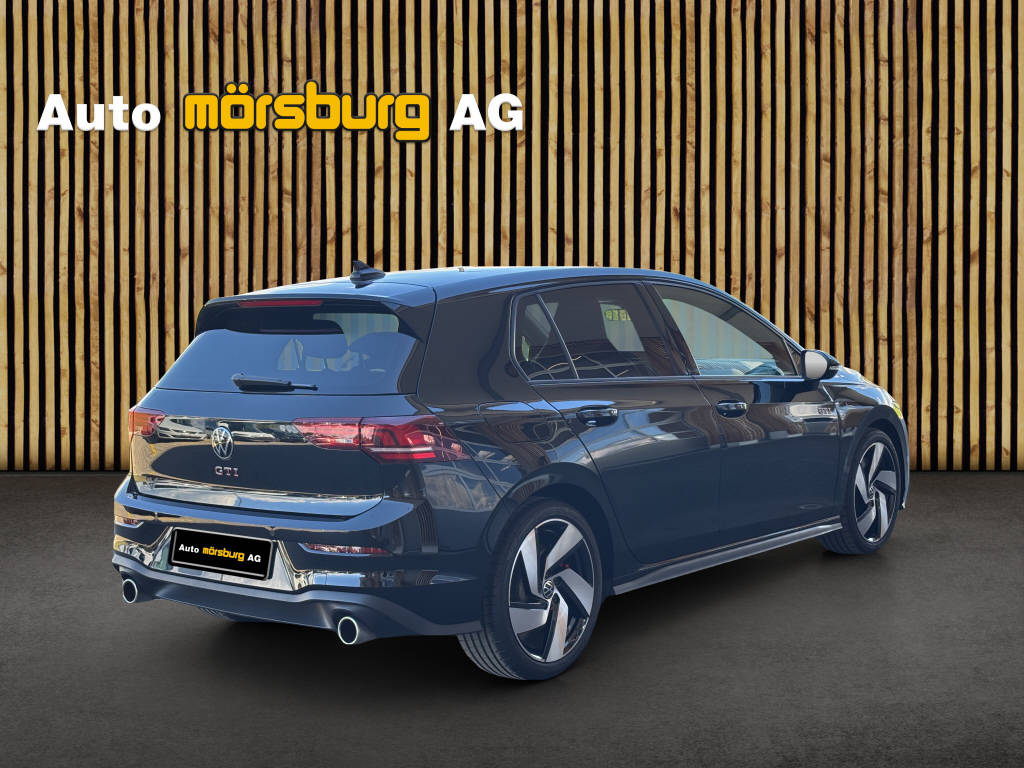 VW Golf VIII 2.0 TSI GTI DSG-showroom-element-2