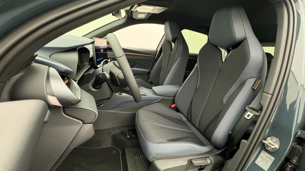 CUPRA Terramar 1.5 eTSI DSG-image-4