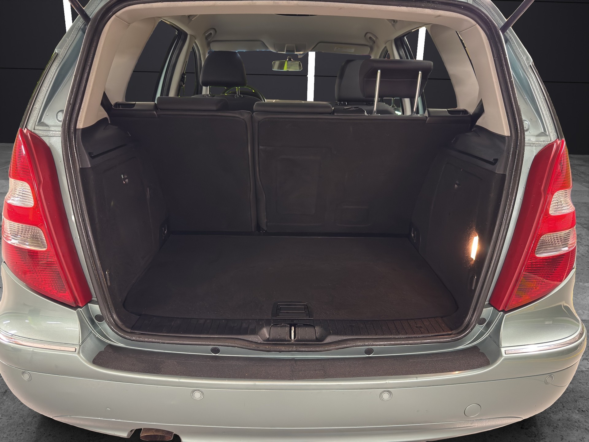 MERCEDES-BENZ A 170 Elégance-image-8