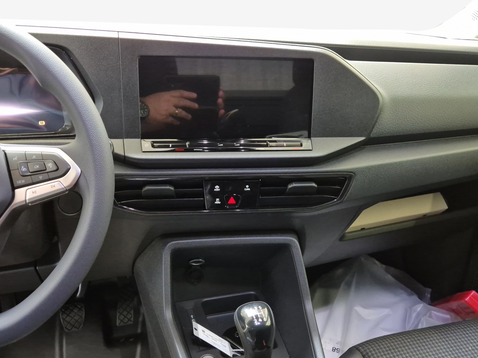 VW Caddy Cargo 2.0TDI 4Motion-image-10