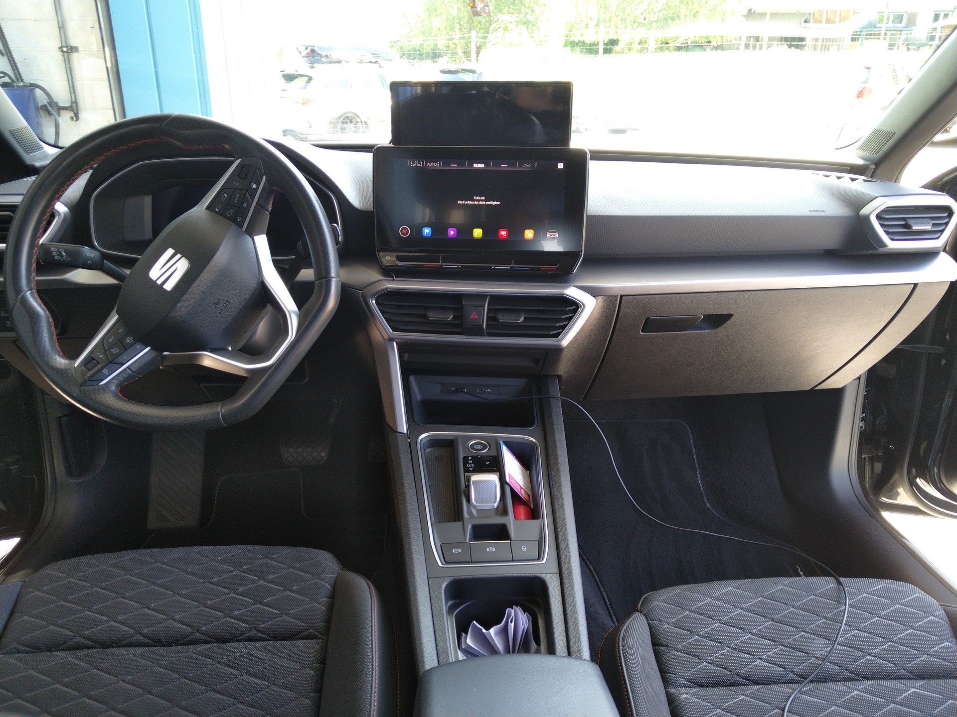 SEAT 1.5 eTSI 150 FR DSG-image-3