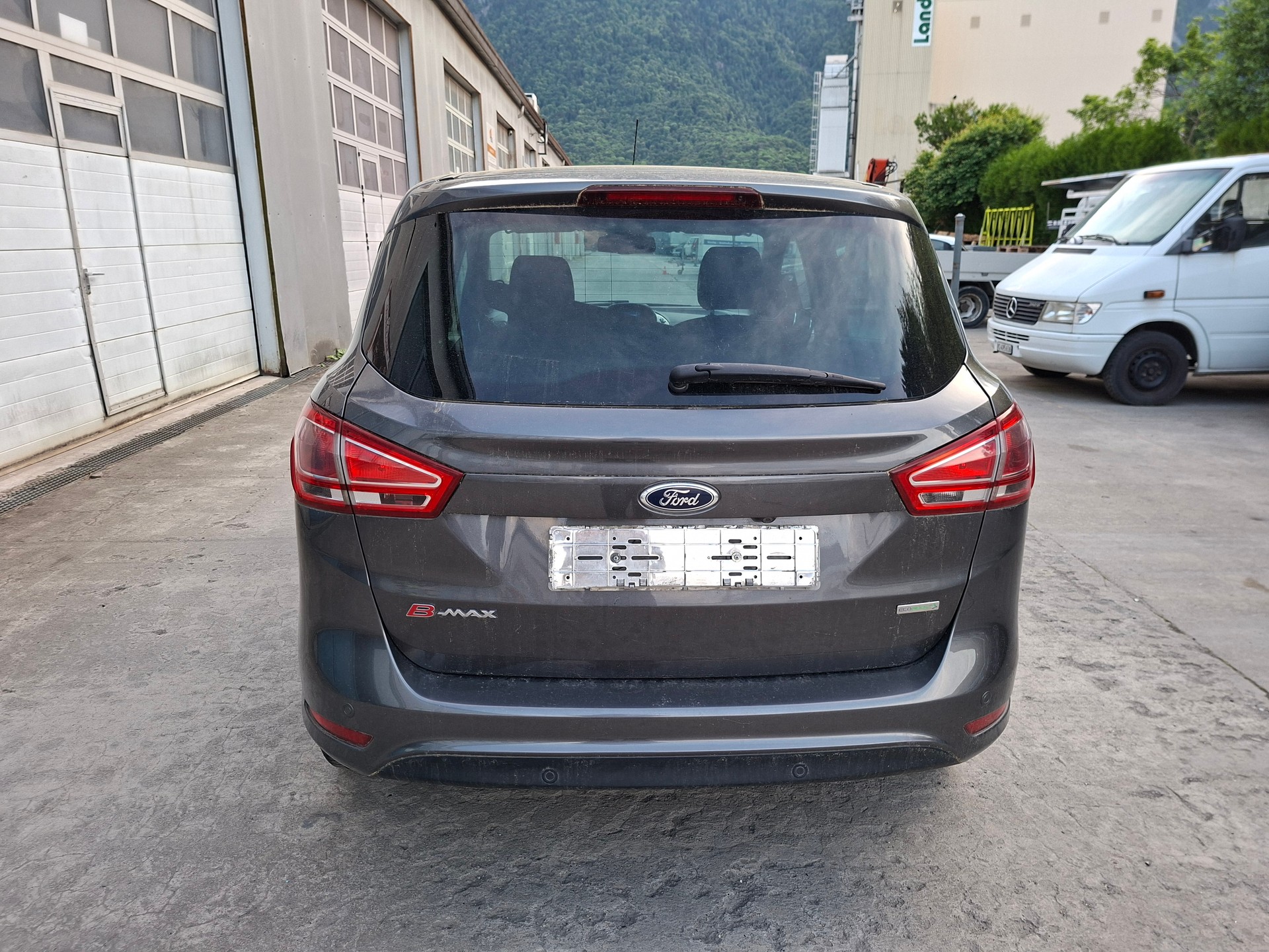FORD B-Max 1.0 SCTi Titanium-image-7